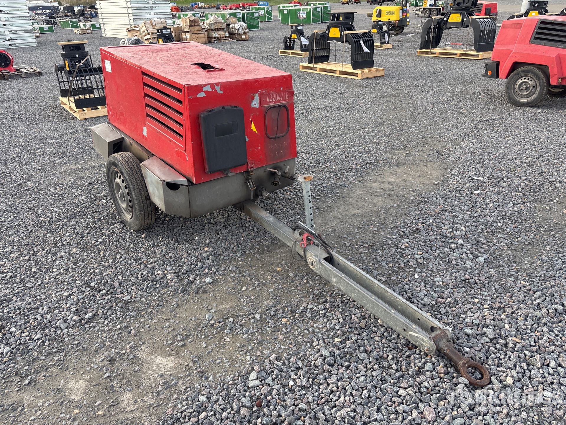 General Appearance with Picture, Left Rear Corner