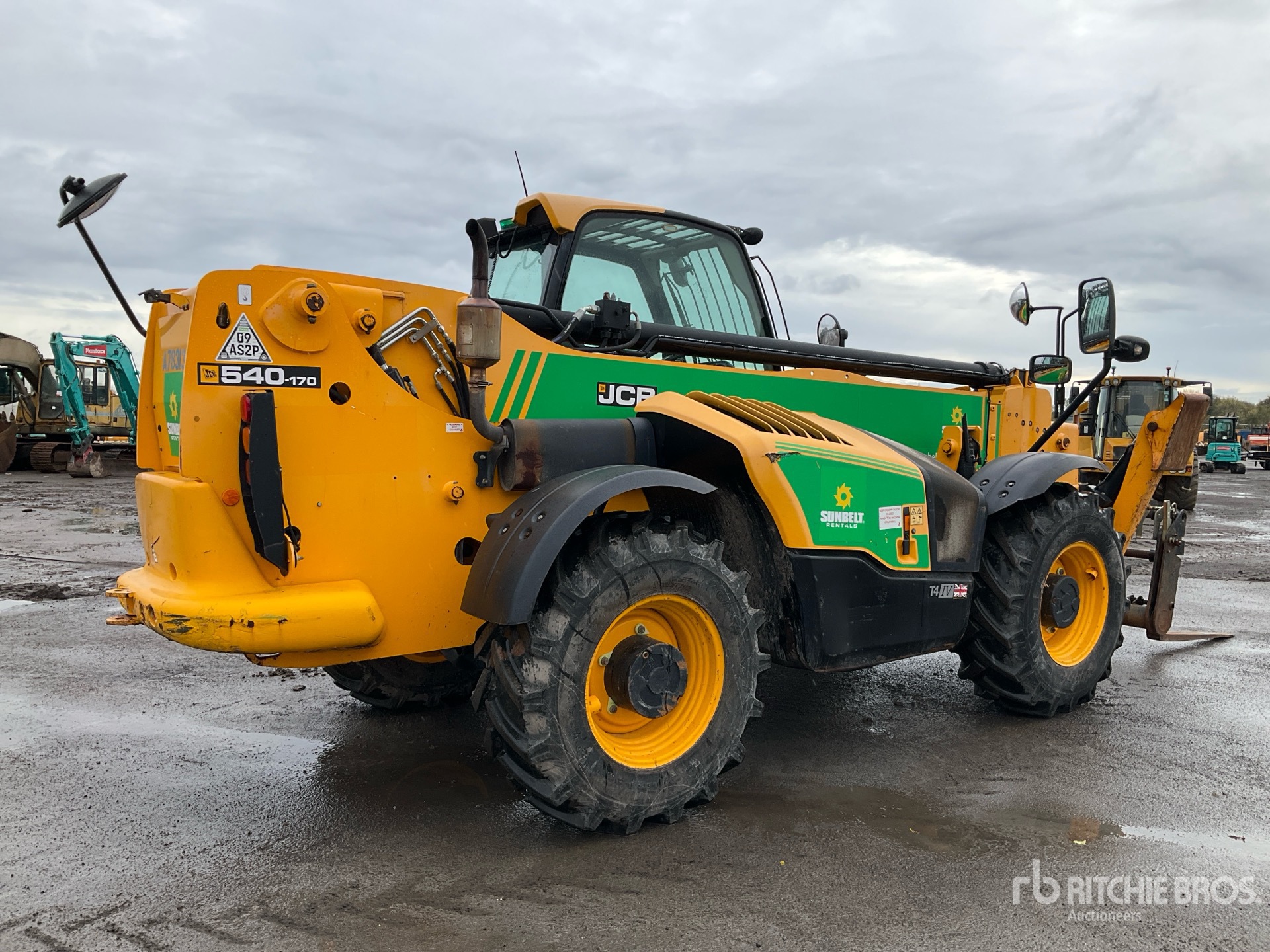 General Appearance with Picture, Right Rear Corner