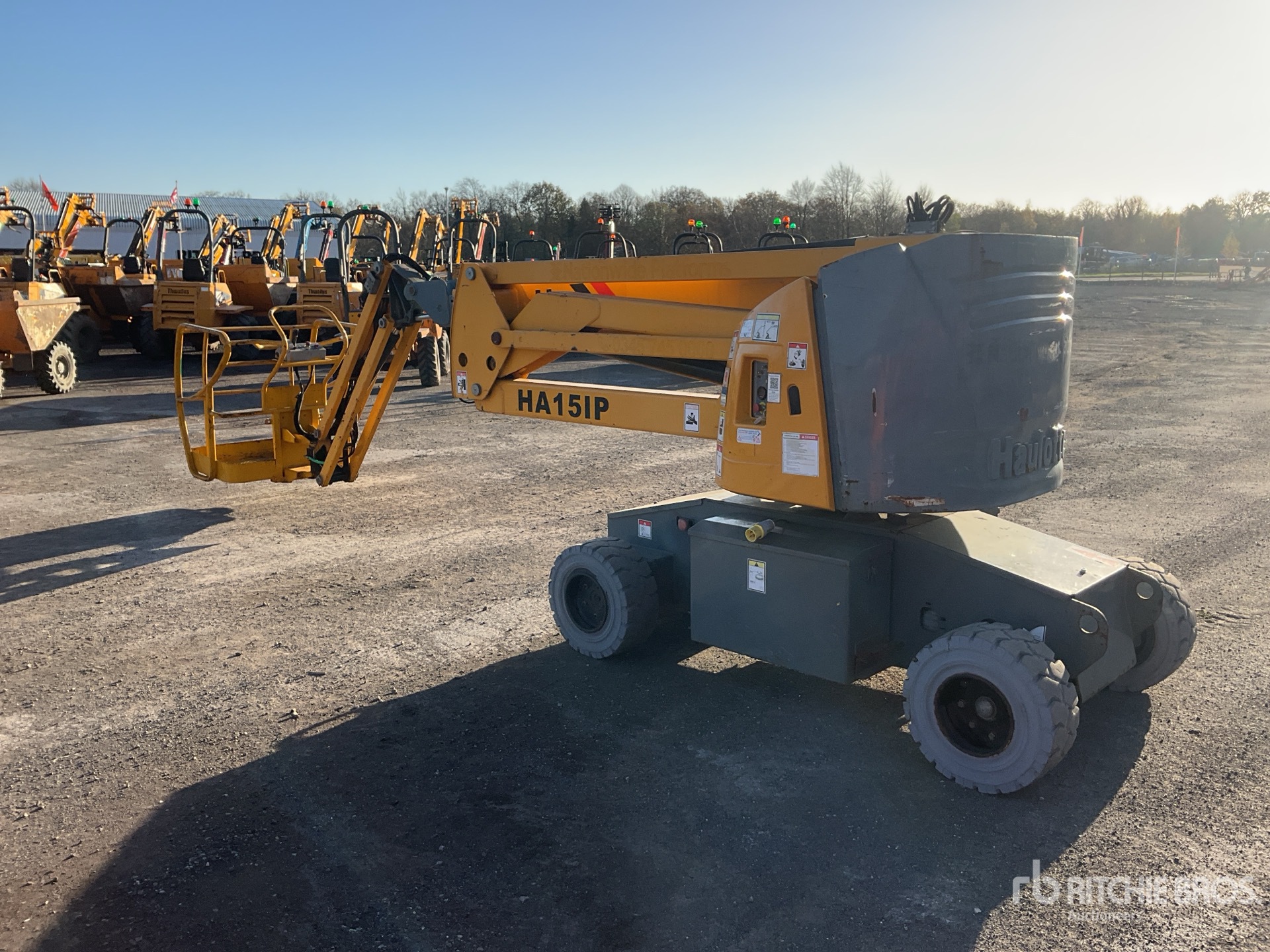 General Appearance with Imagen: esquina trasera izquierda