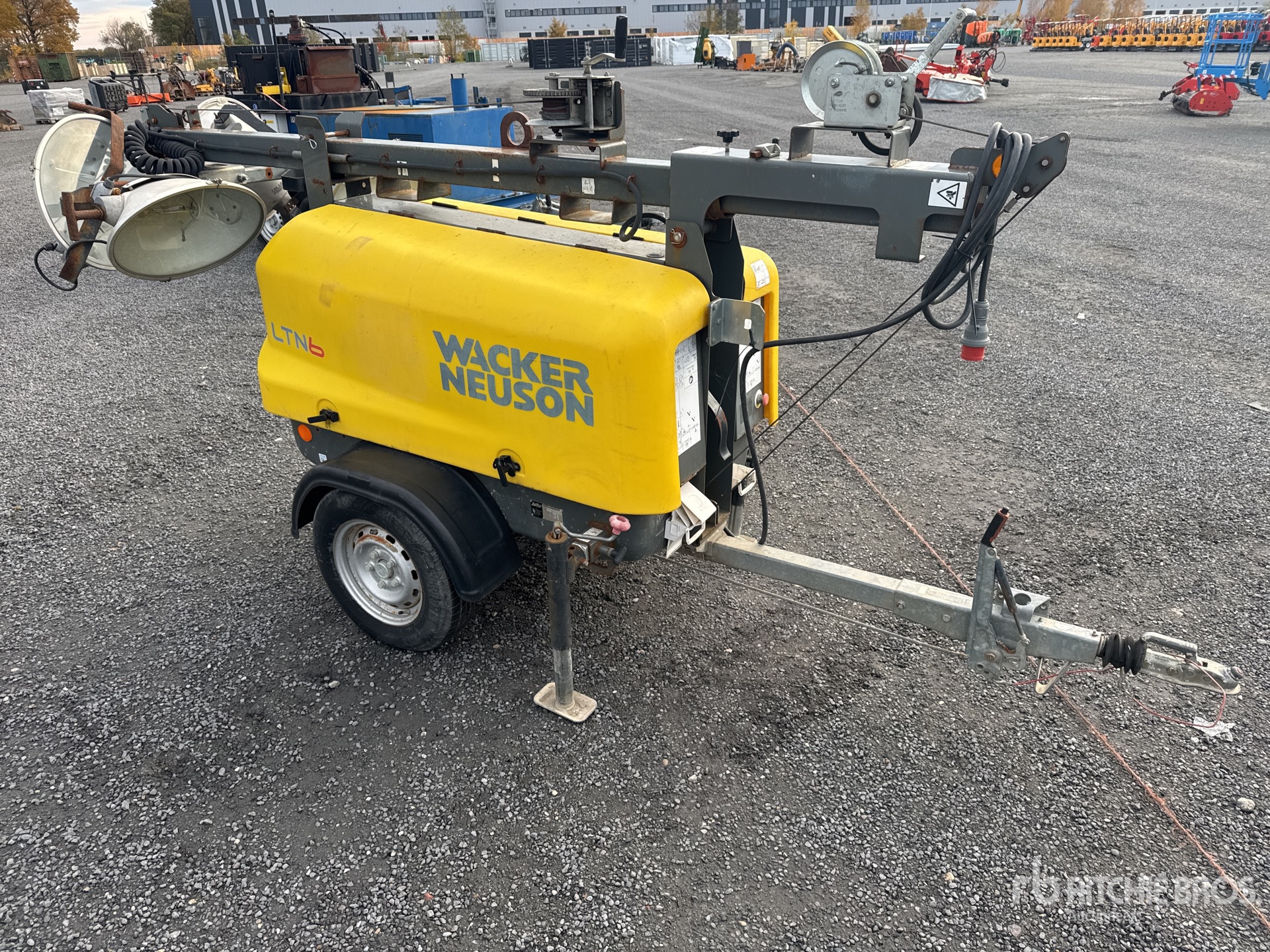 General Appearance with Picture, Right Front Corner