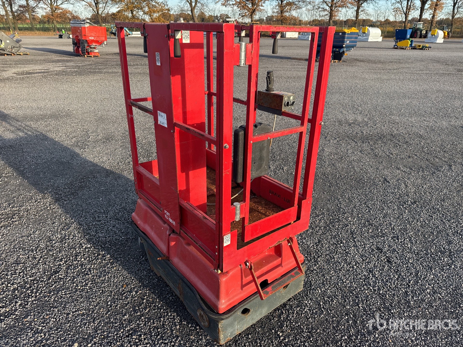 General Appearance with Picture, Left Front Corner