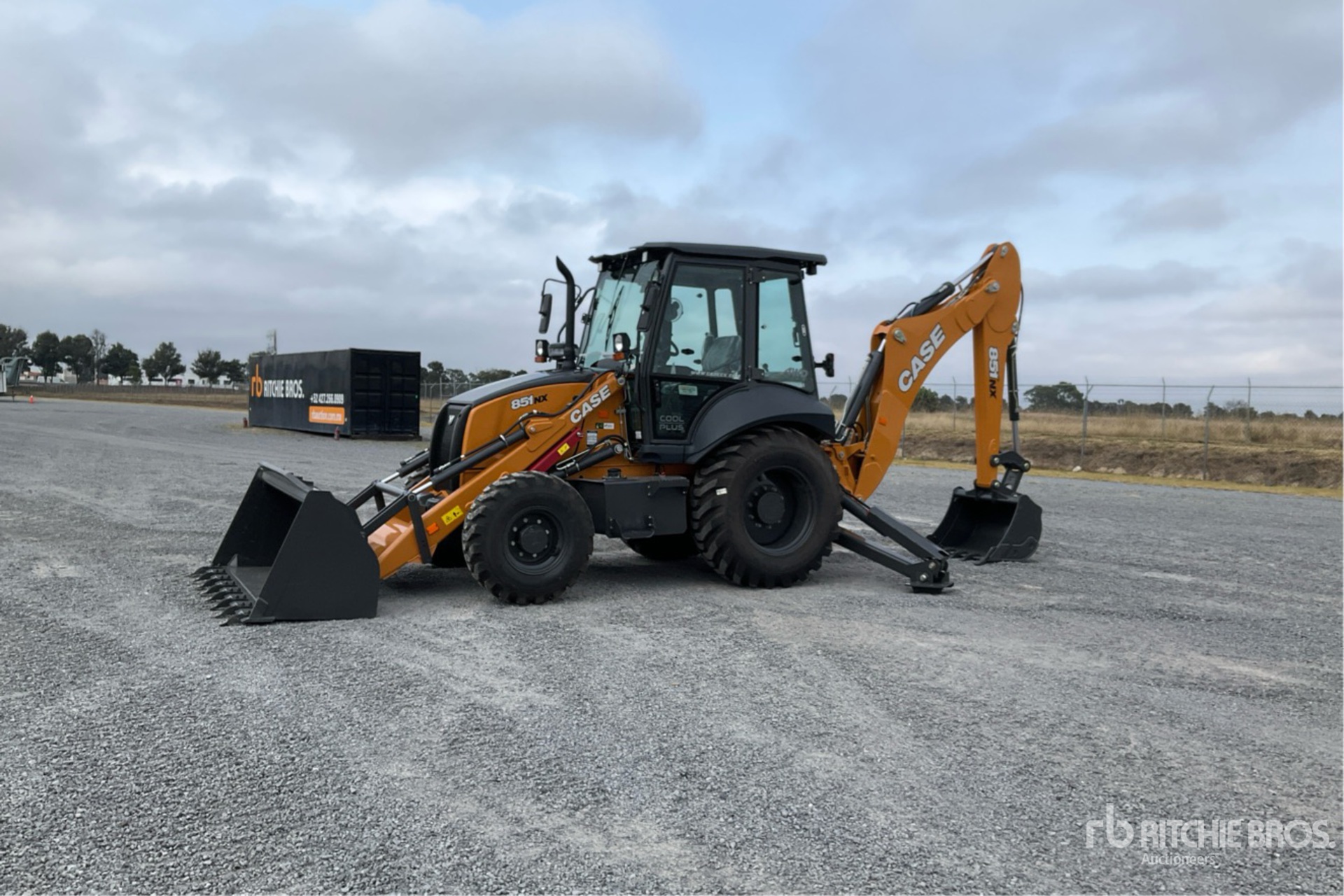 General Appearance with Image, coin avant gauche