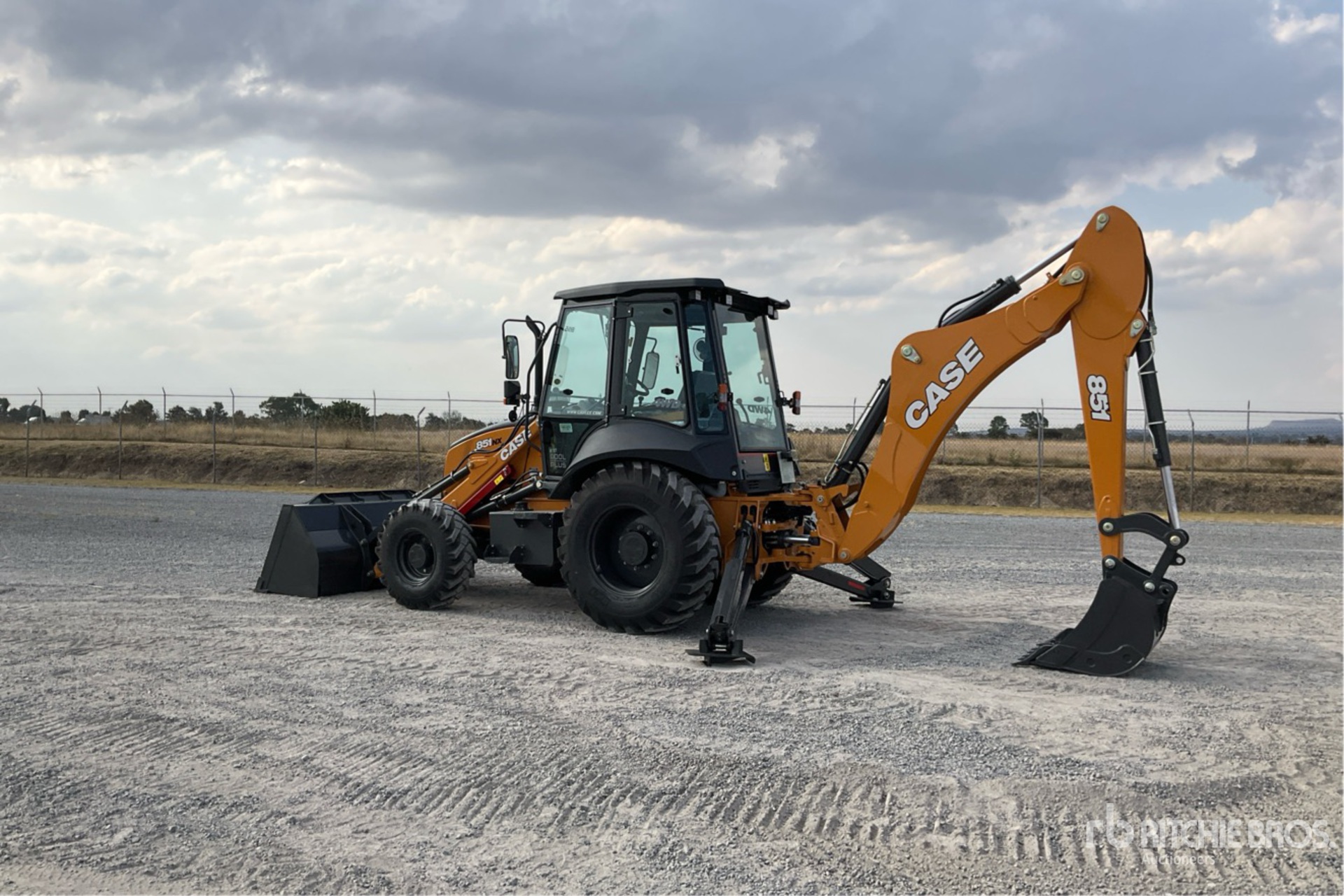 General Appearance with Picture, Left Rear Corner