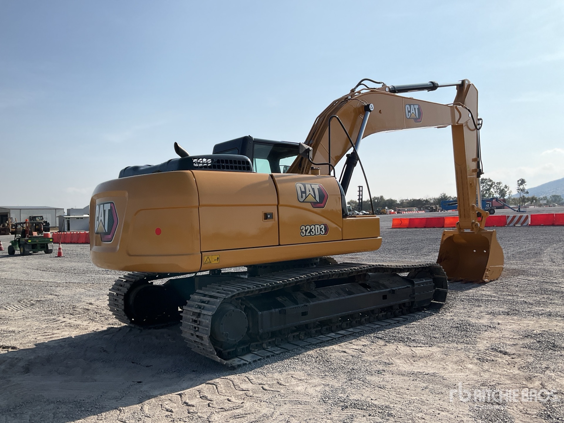 General Appearance with Imagen: esquina trasera derecha