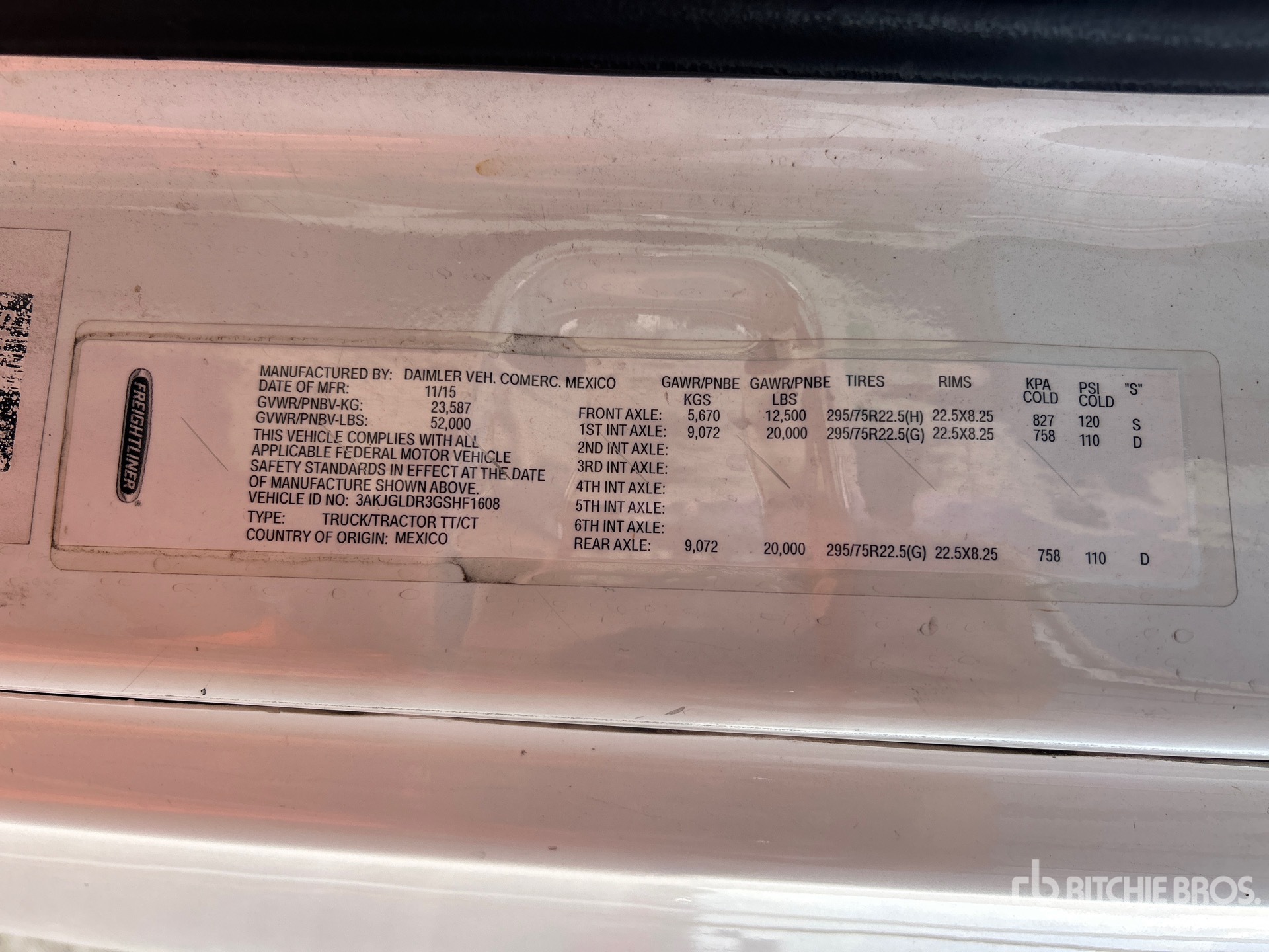 General Appearance with Serial Number / VIN