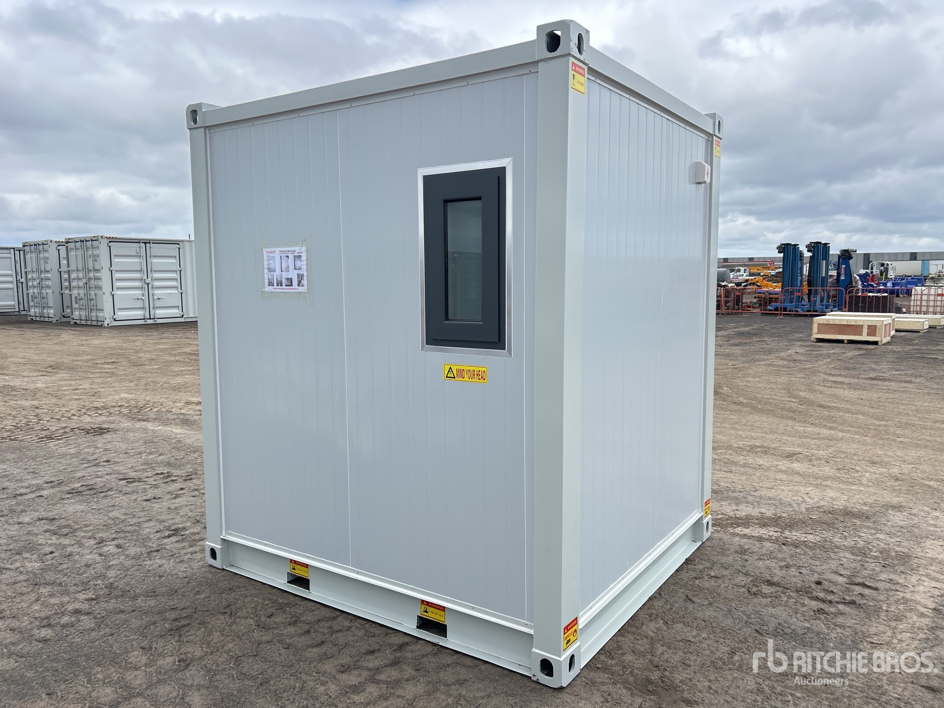 General Appearance with Picture, Right Rear Corner