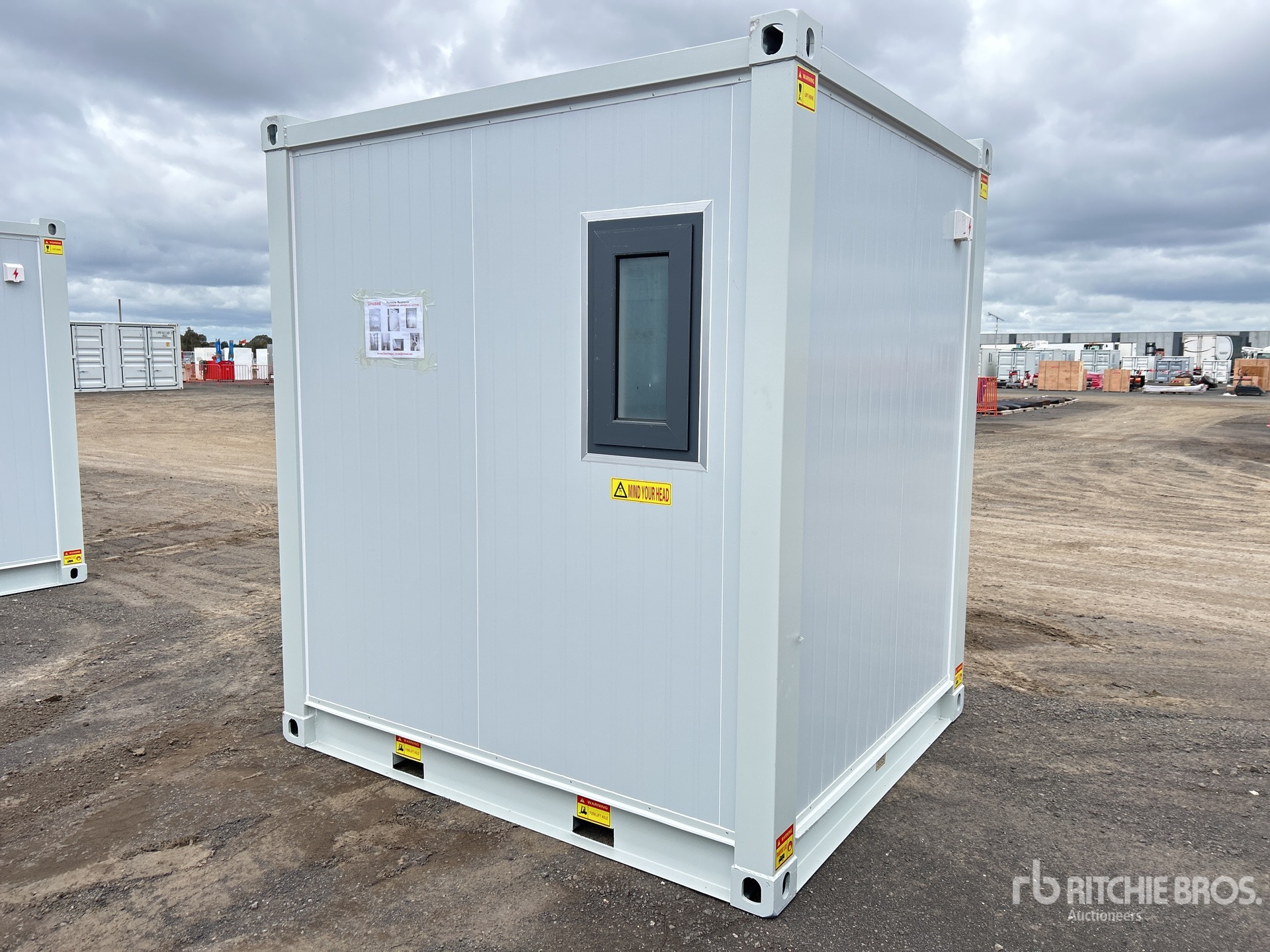 General Appearance with Picture, Right Rear Corner