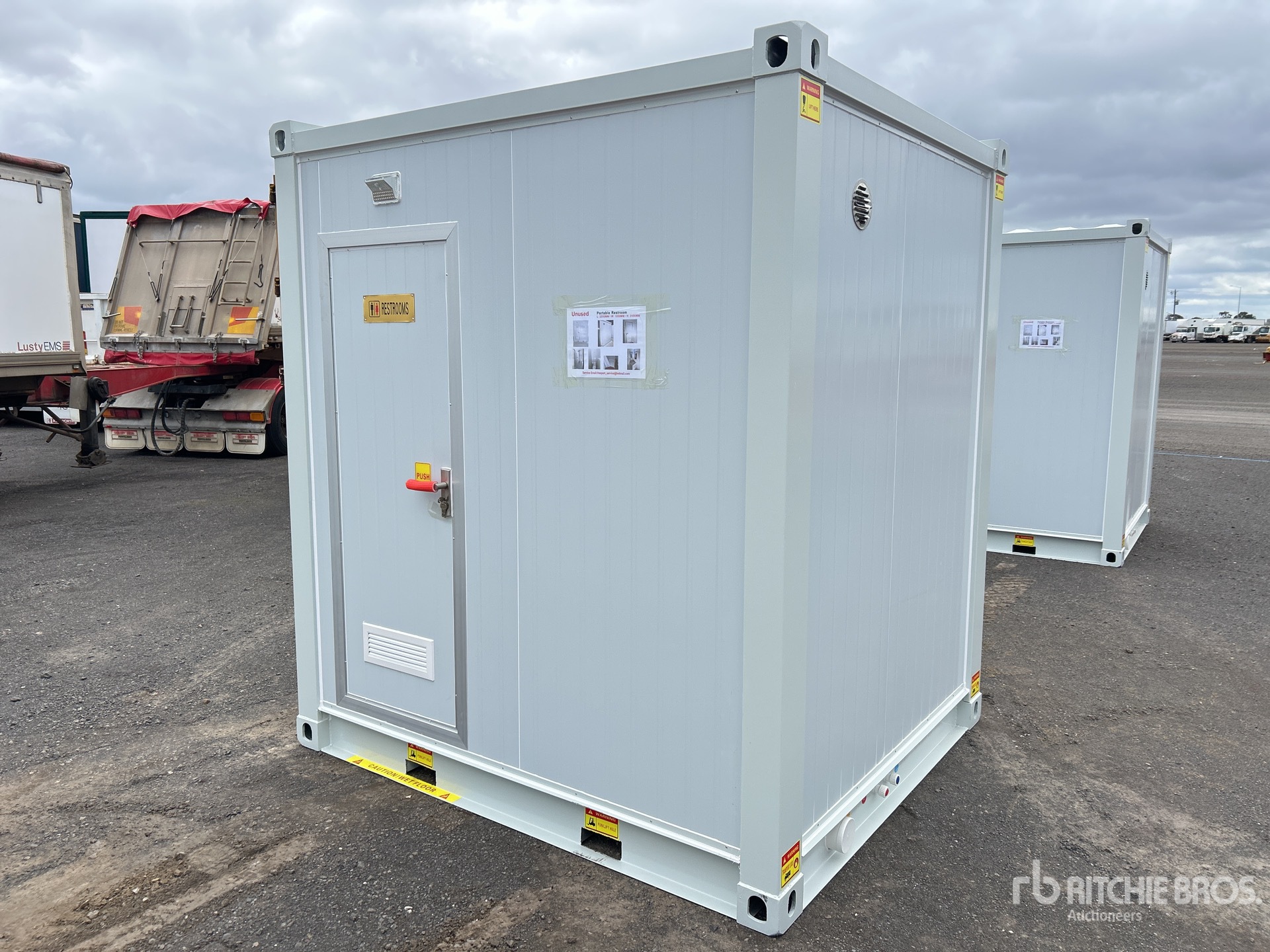 General Appearance with Picture, Left Front Corner