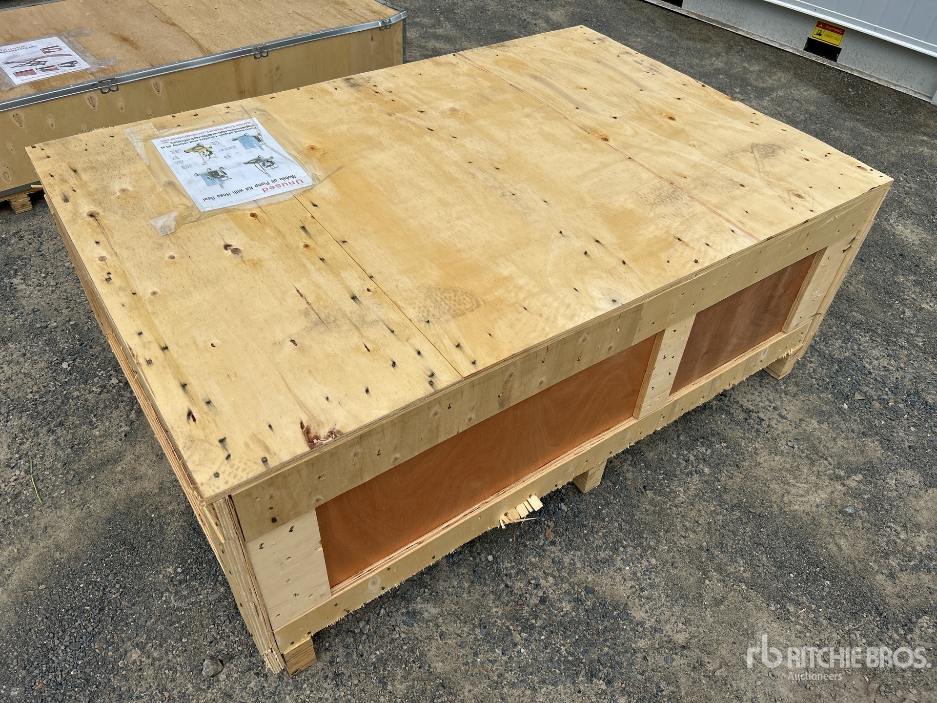 General Appearance with Picture, Left Rear Corner