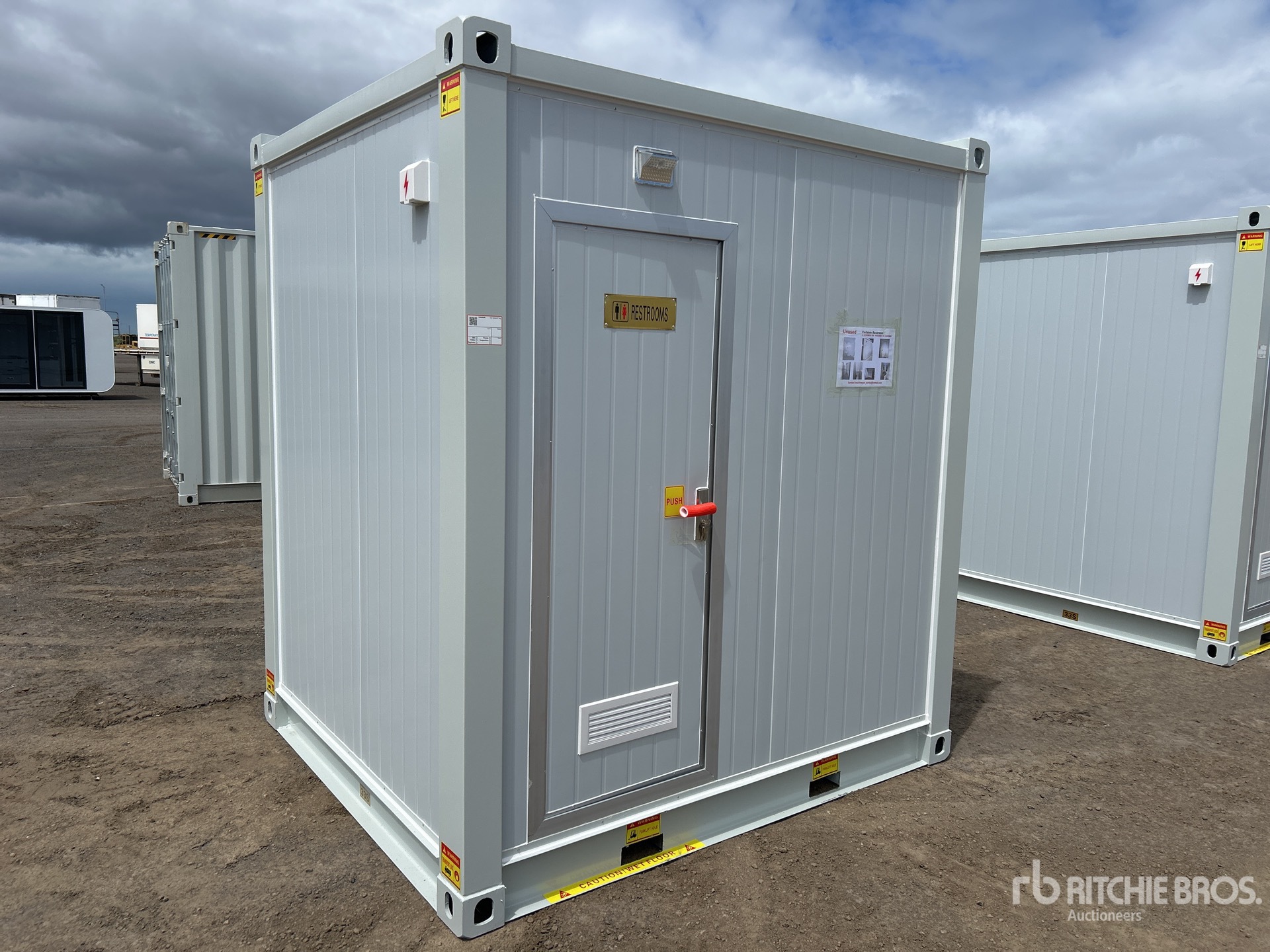 General Appearance with Picture, Right Front Corner