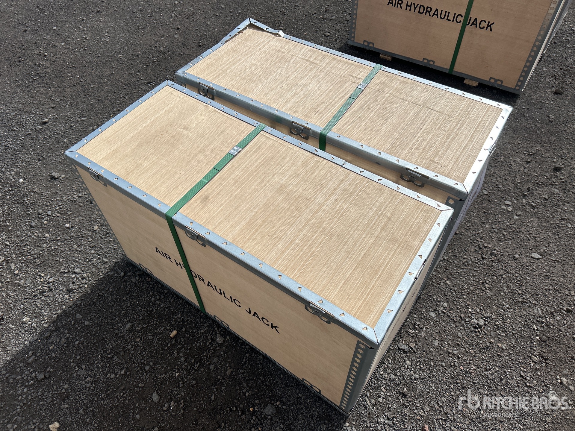 General Appearance with Foto, angolo anteriore sinistro