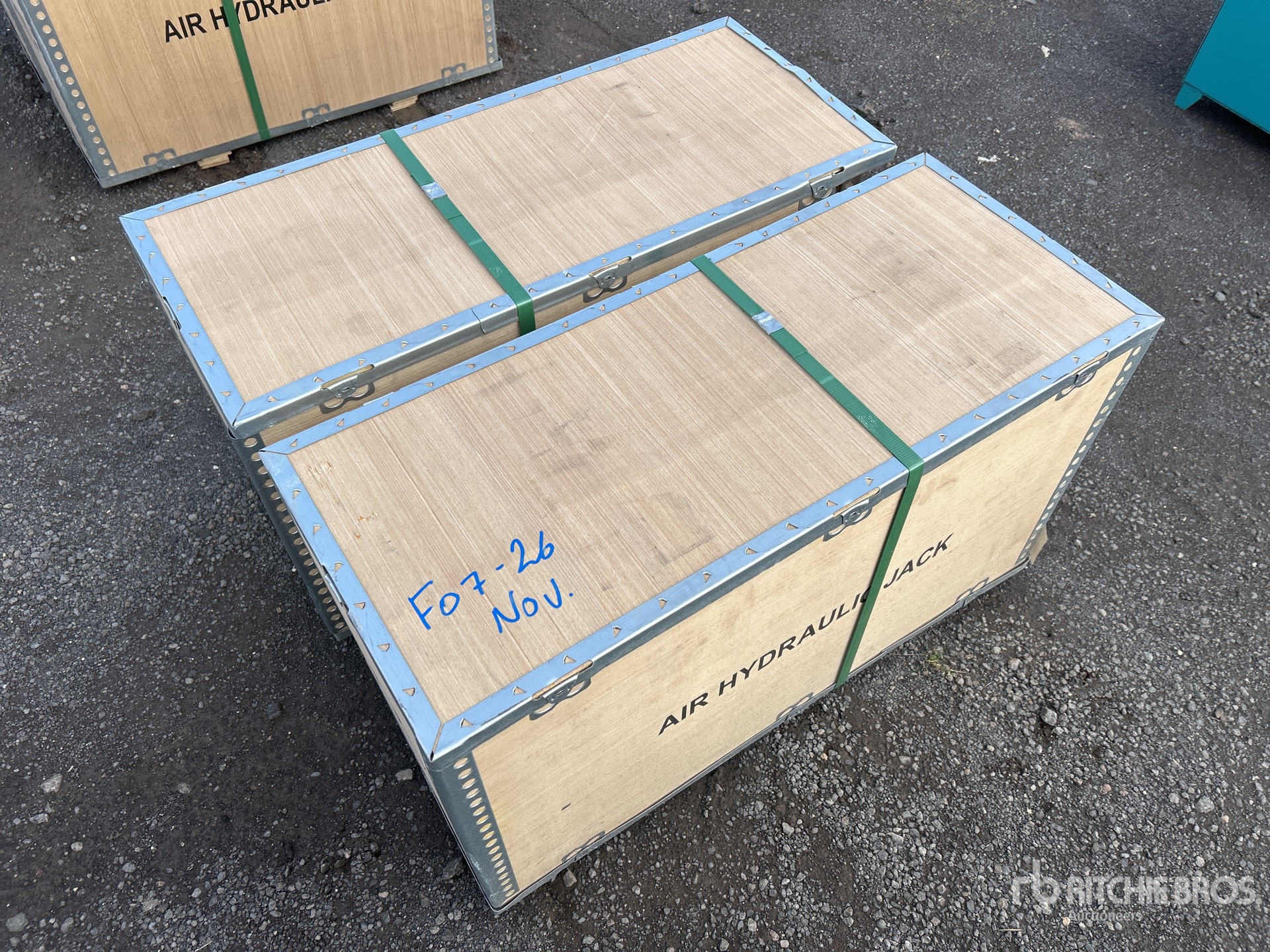 General Appearance with Foto, angolo anteriore destro