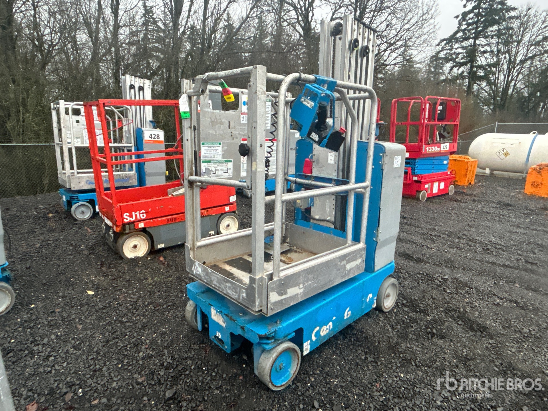 General Appearance with Picture, Left Front Corner