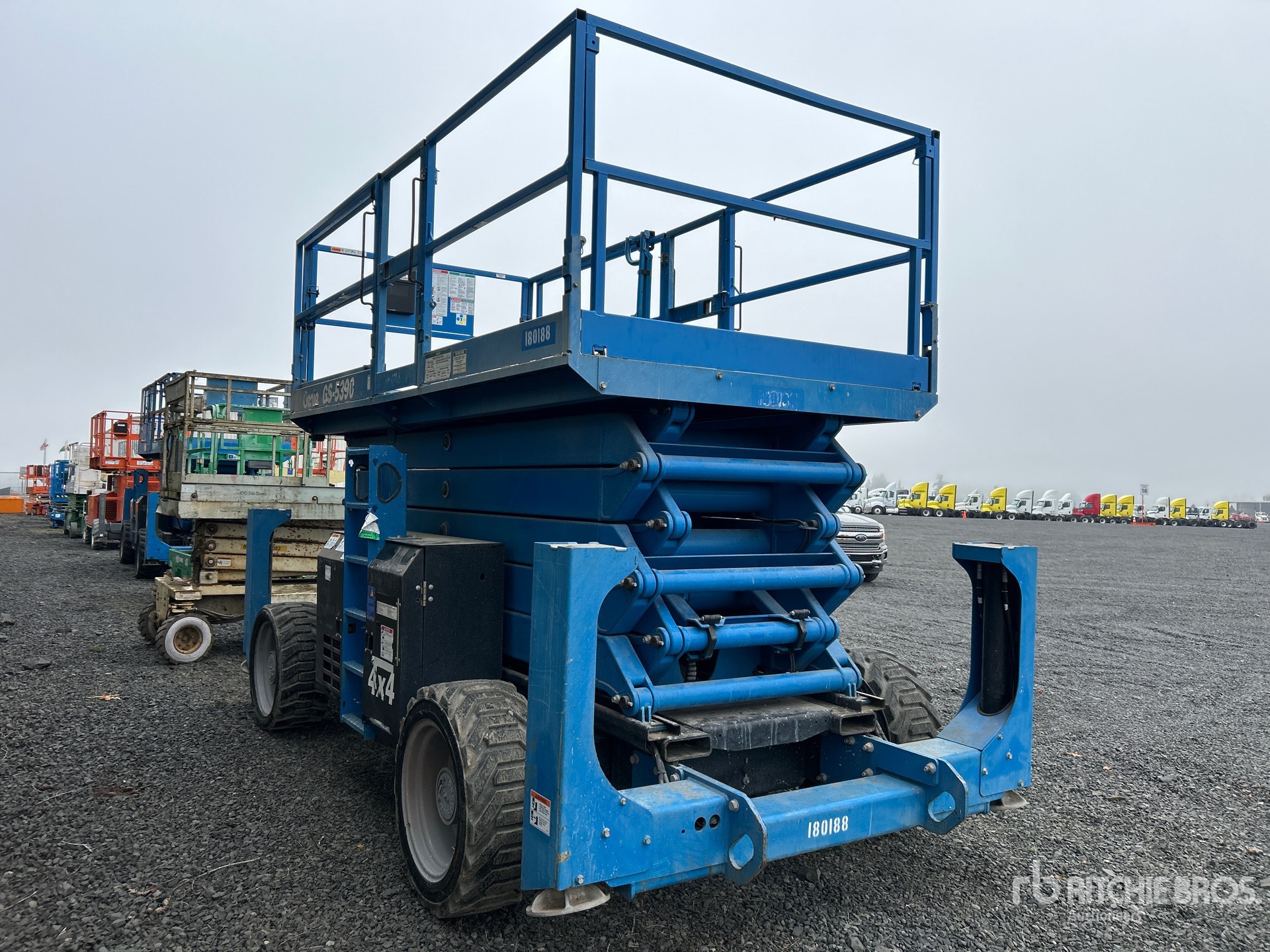 General Appearance with Imagen: esquina trasera derecha