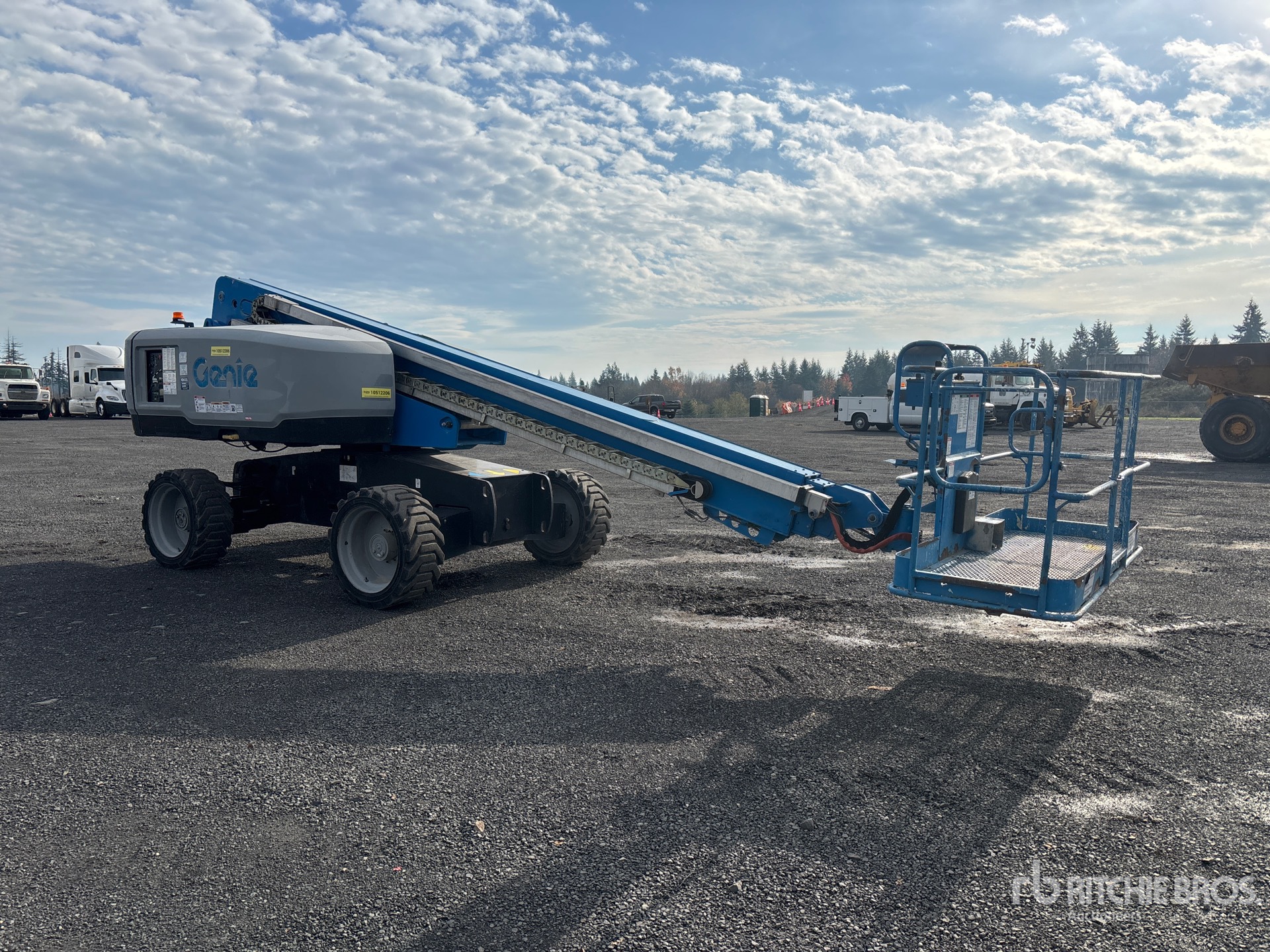 General Appearance with Picture, Right Front Corner