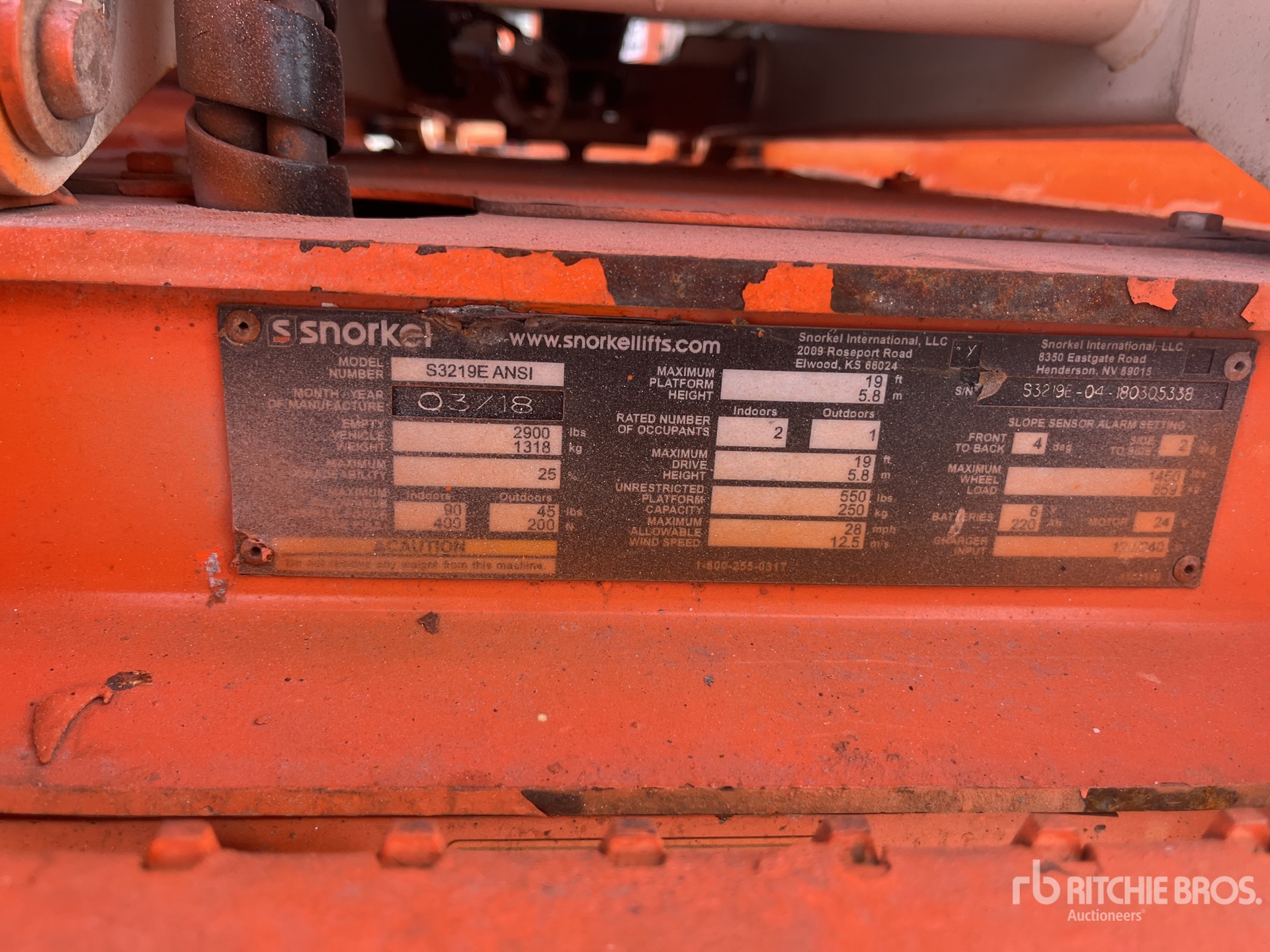 General Appearance with Numéro de série/Numéro d'identification du véhicule automobile