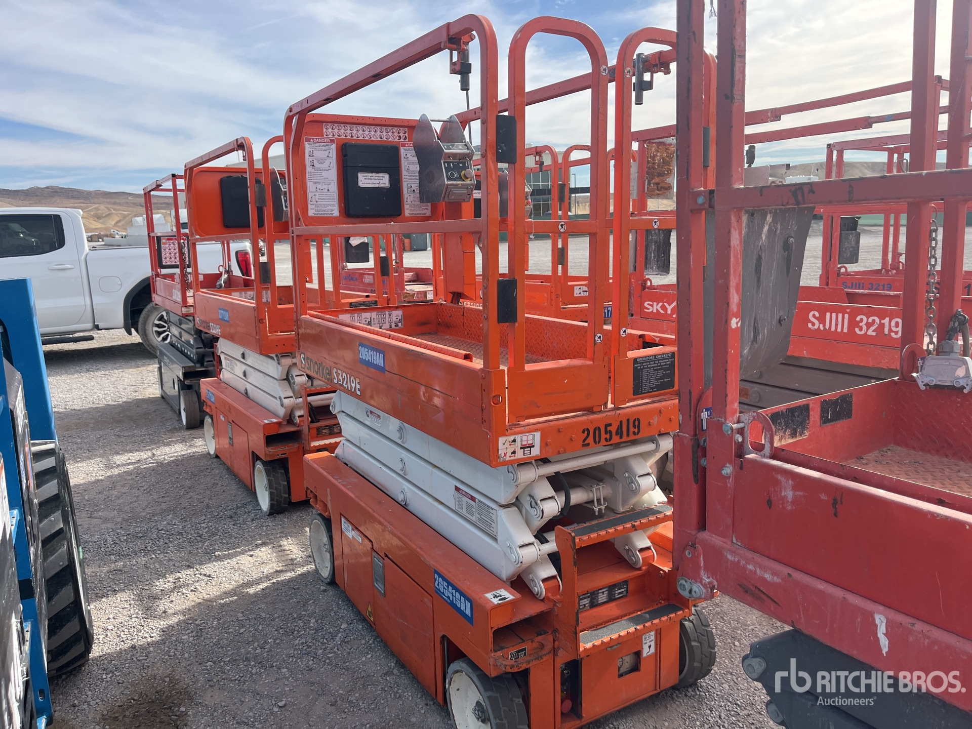 General Appearance with Image, coin avant gauche