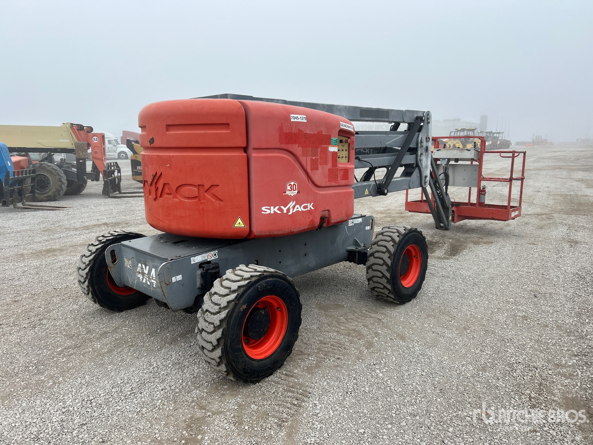 General Appearance with Picture, Right Rear Corner