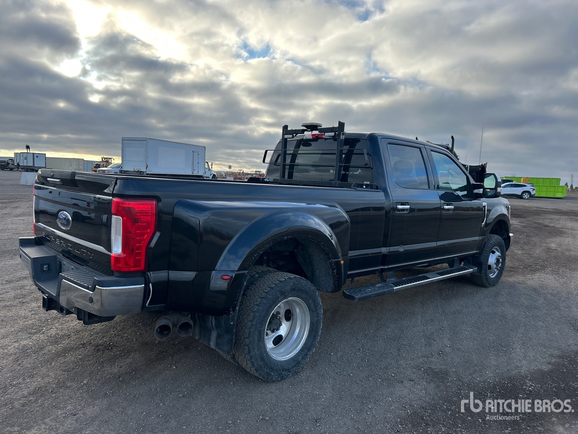 General Appearance with Imagen: esquina trasera derecha