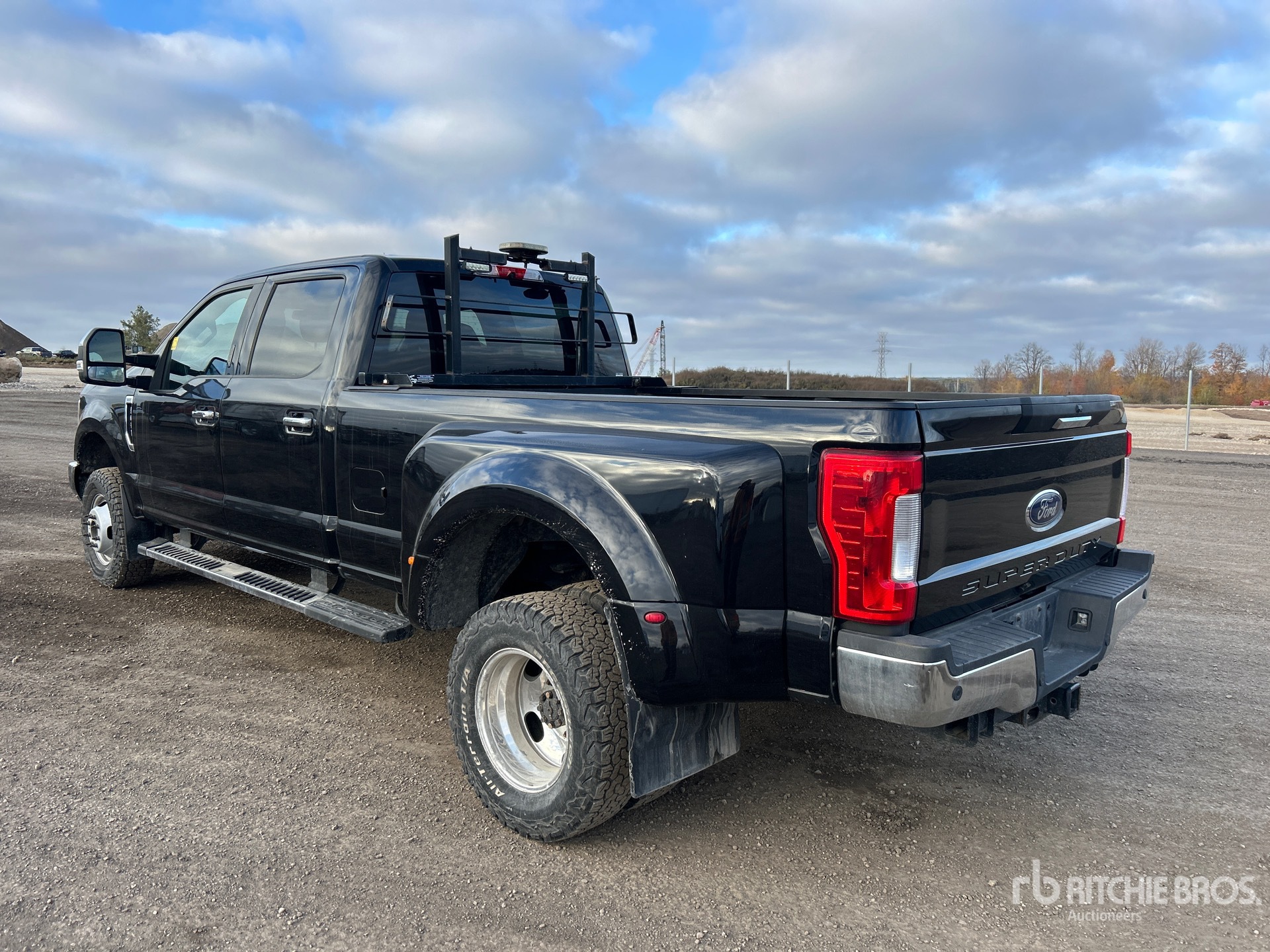 General Appearance with Imagen: esquina trasera izquierda