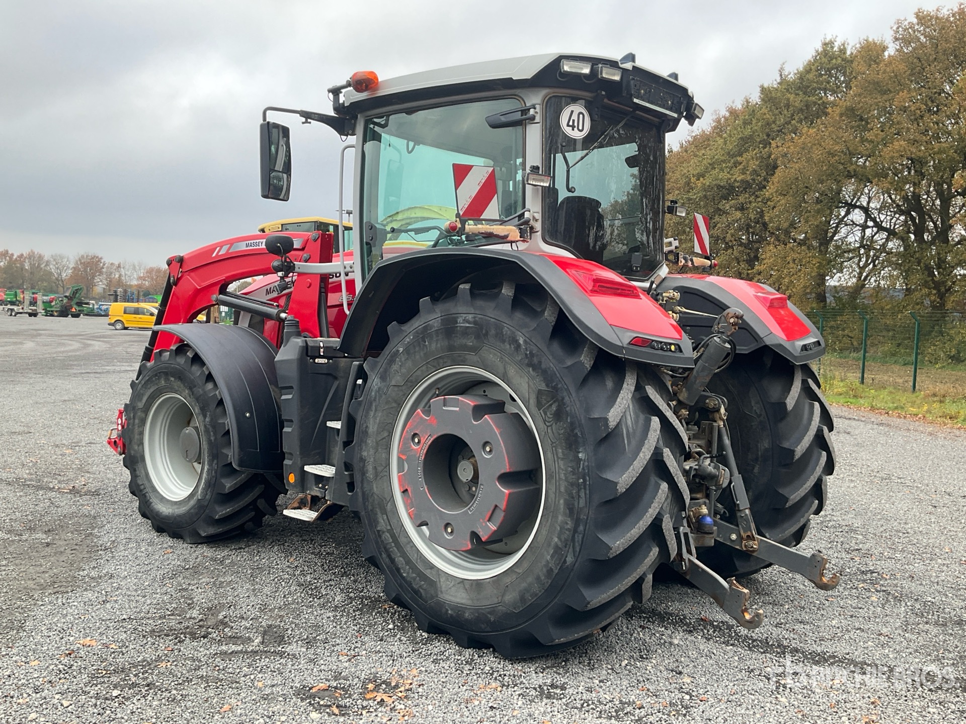 General Appearance with Bild, Ecke hinten links