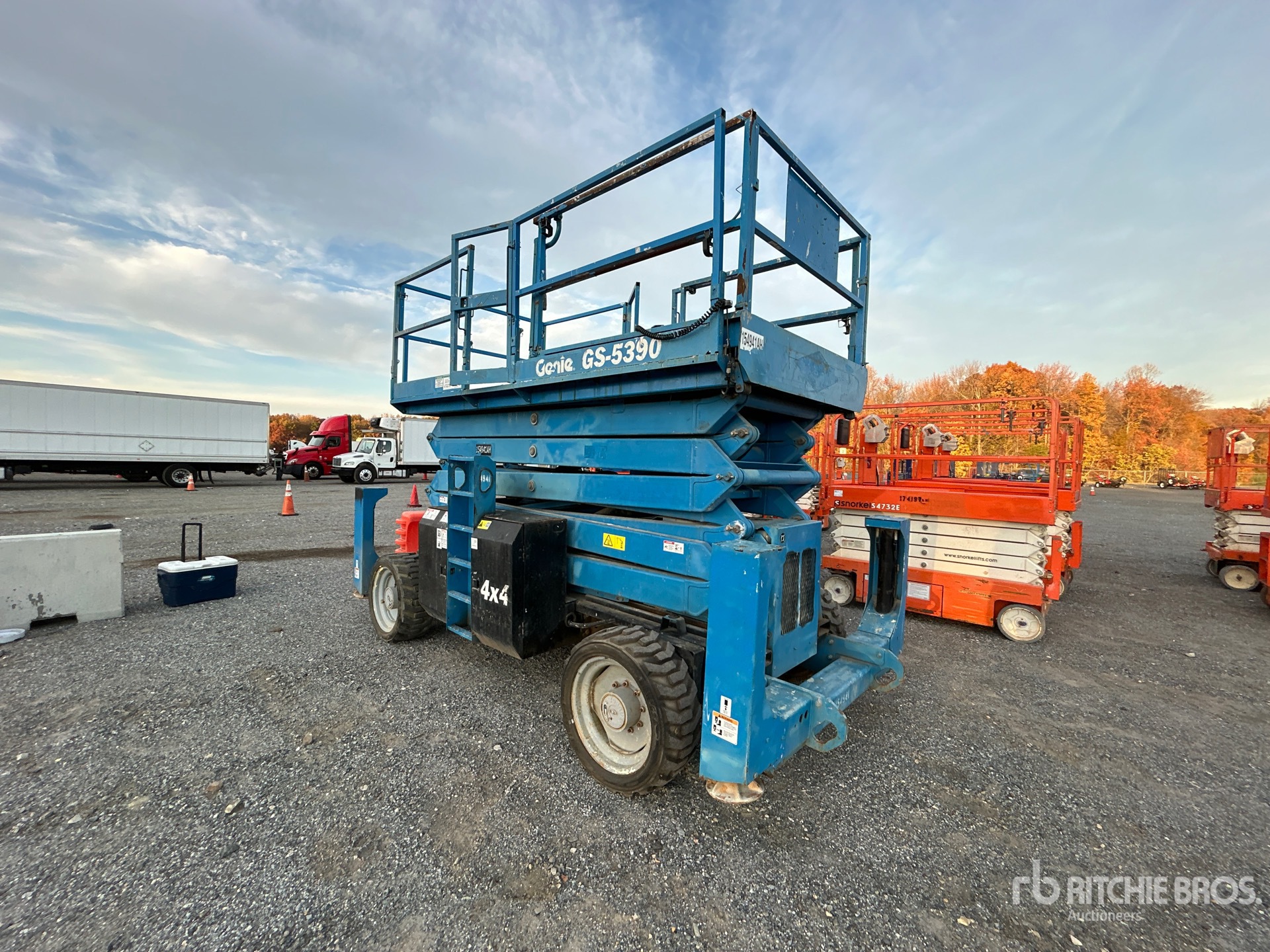 General Appearance with Bild, Ecke vorne rechts