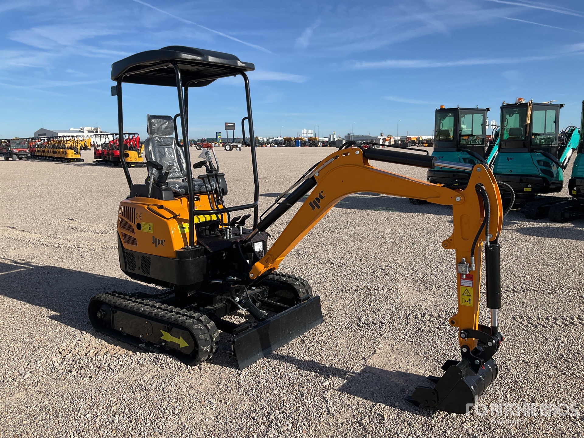 General Appearance with Picture, Right Front Corner