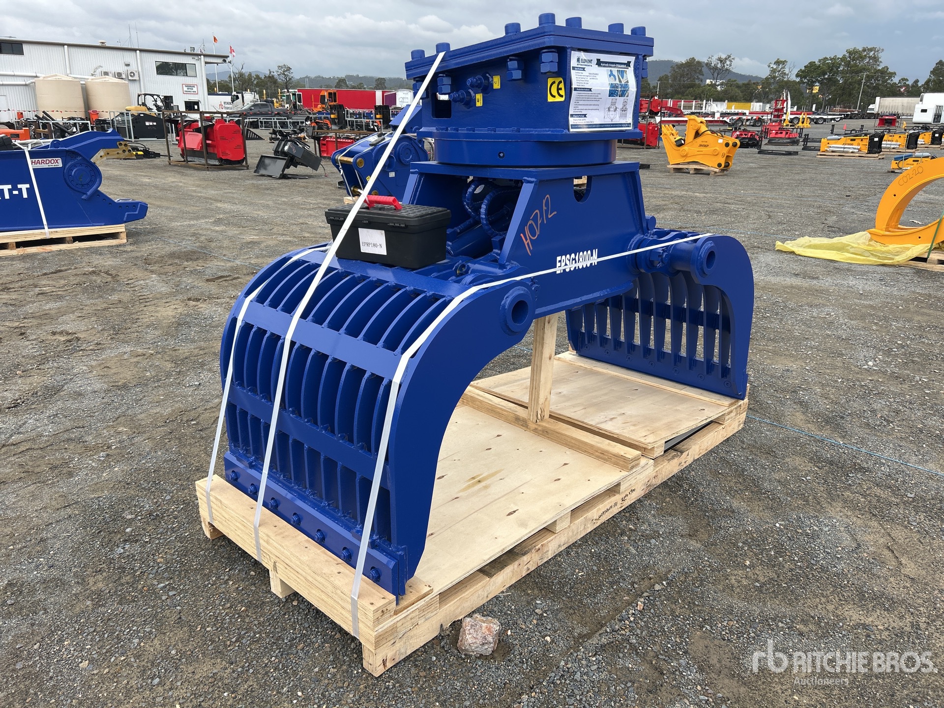 General Appearance with Imagen: esquina trasera derecha