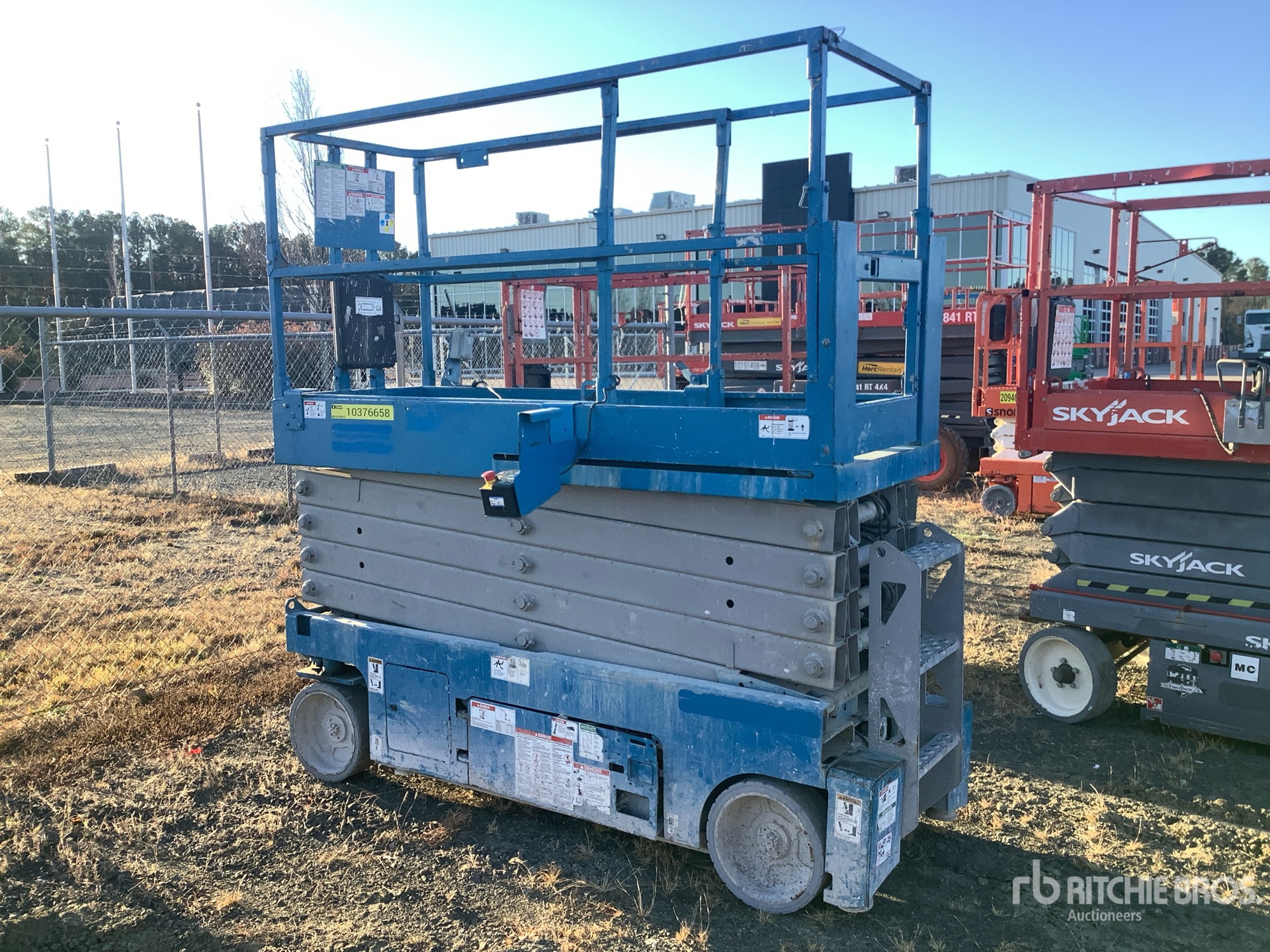 General Appearance with Bild, Ecke hinten links