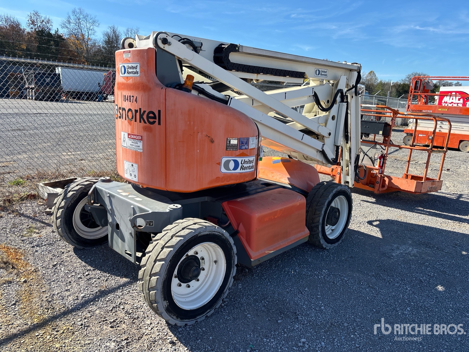 General Appearance with Picture, Right Rear Corner