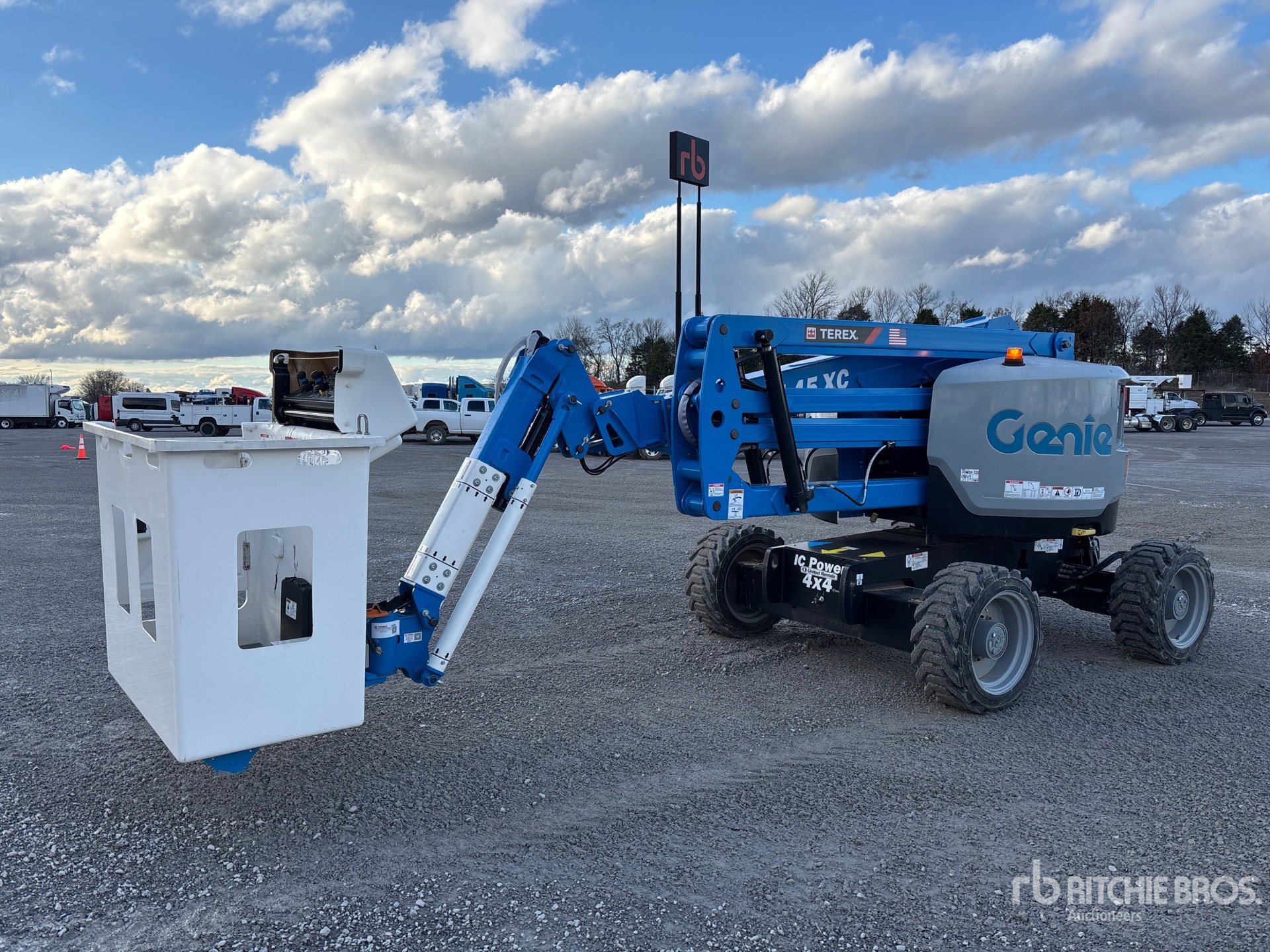 General Appearance with Imagen: esquina delantera izquierda