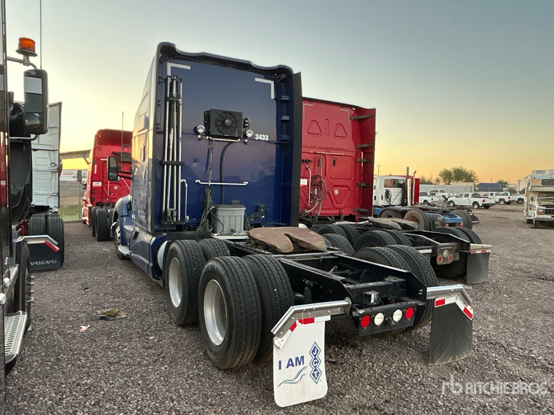 General Appearance with Imagen: esquina trasera izquierda