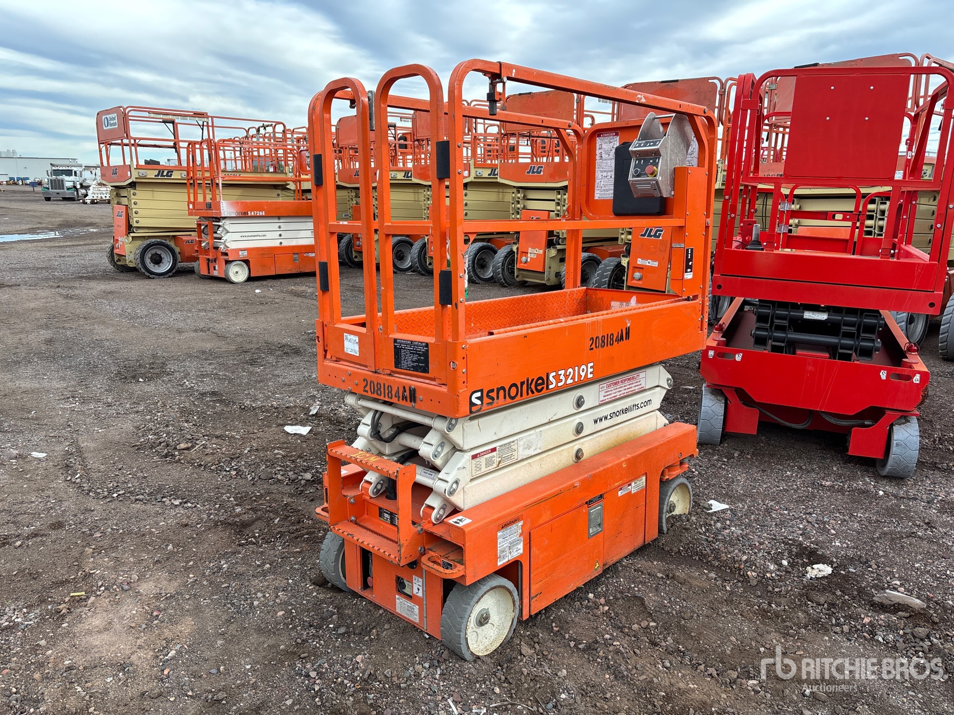 General Appearance with Imagen: esquina trasera derecha