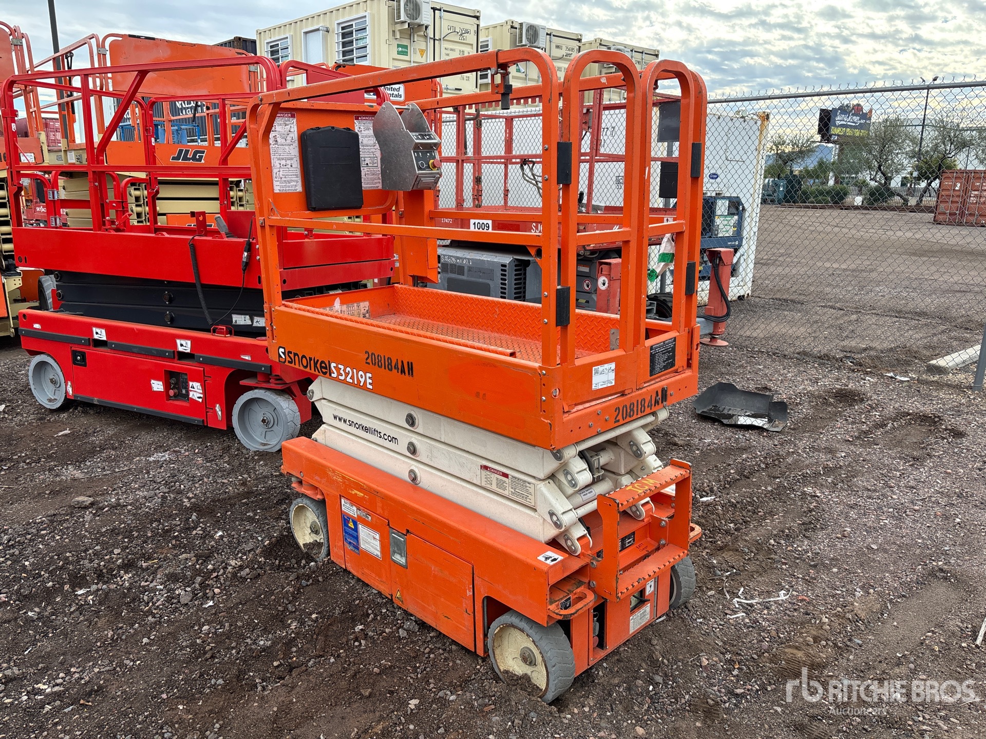 General Appearance with Imagen: esquina trasera izquierda