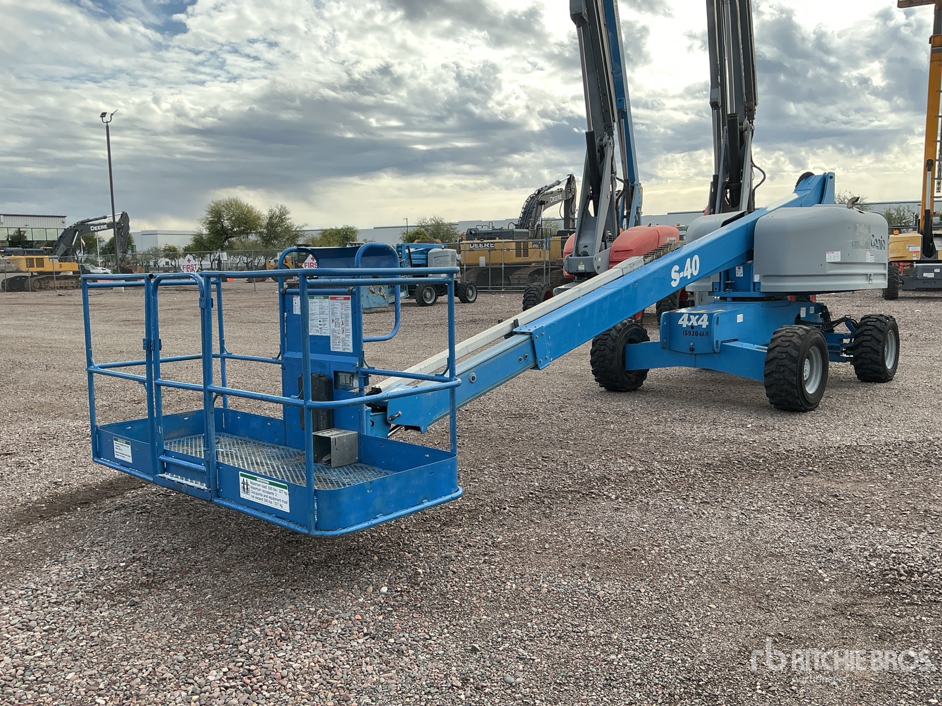 General Appearance with Imagen: esquina delantera izquierda