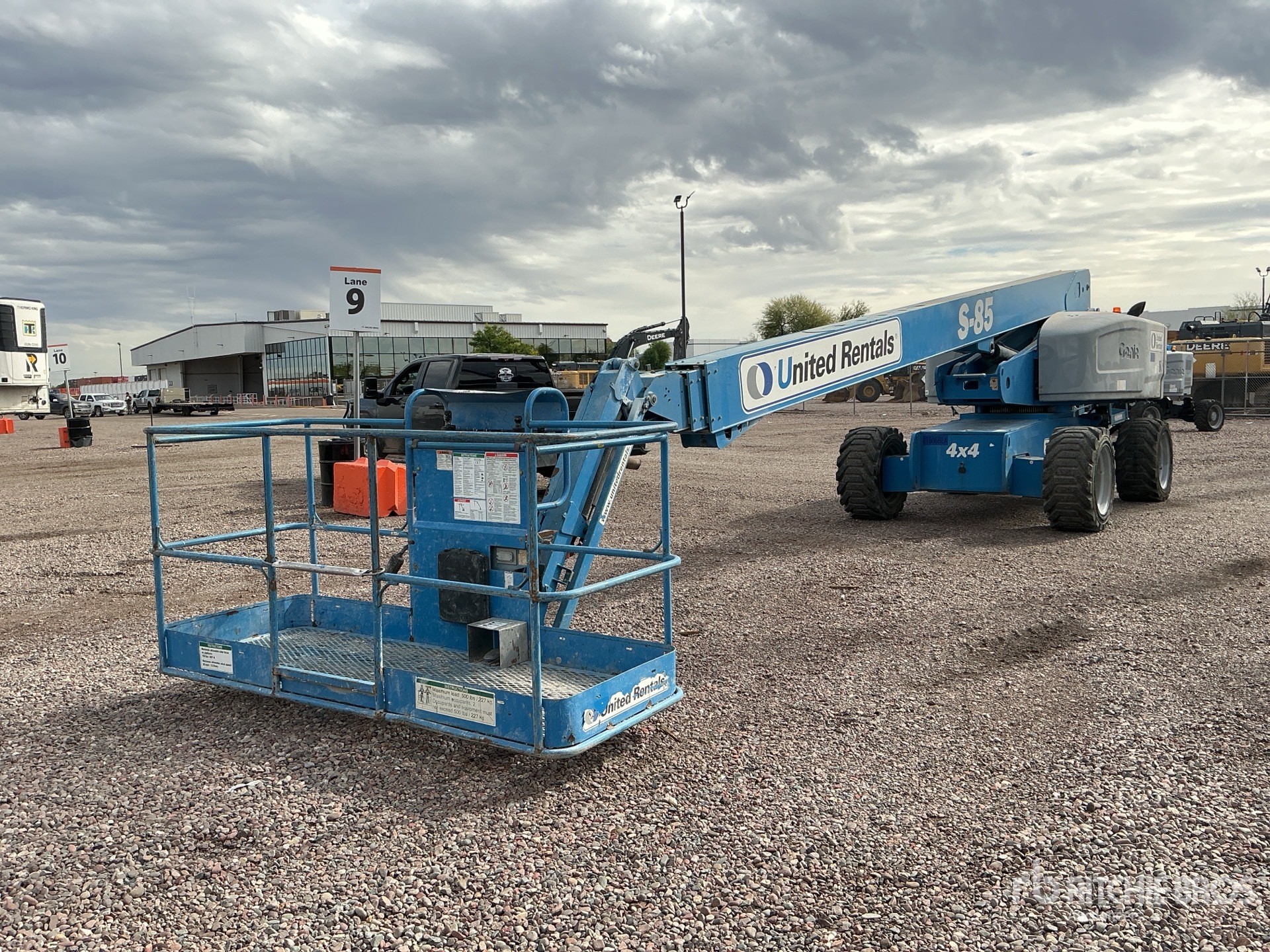 General Appearance with Picture, Left Front Corner