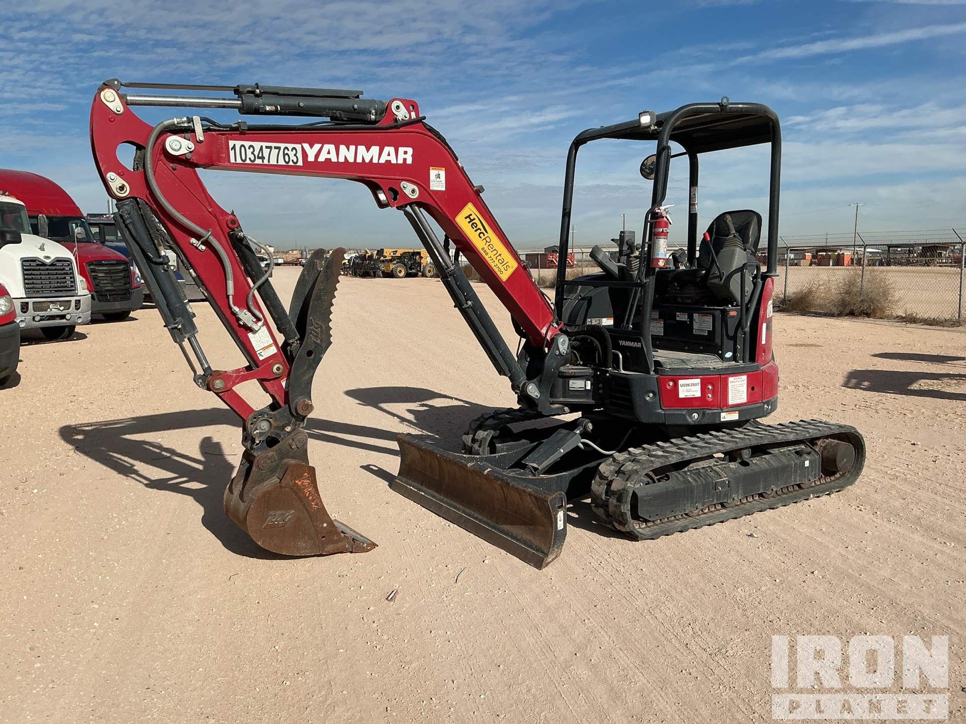 General Appearance with Zdjęcie, lewy górny róg