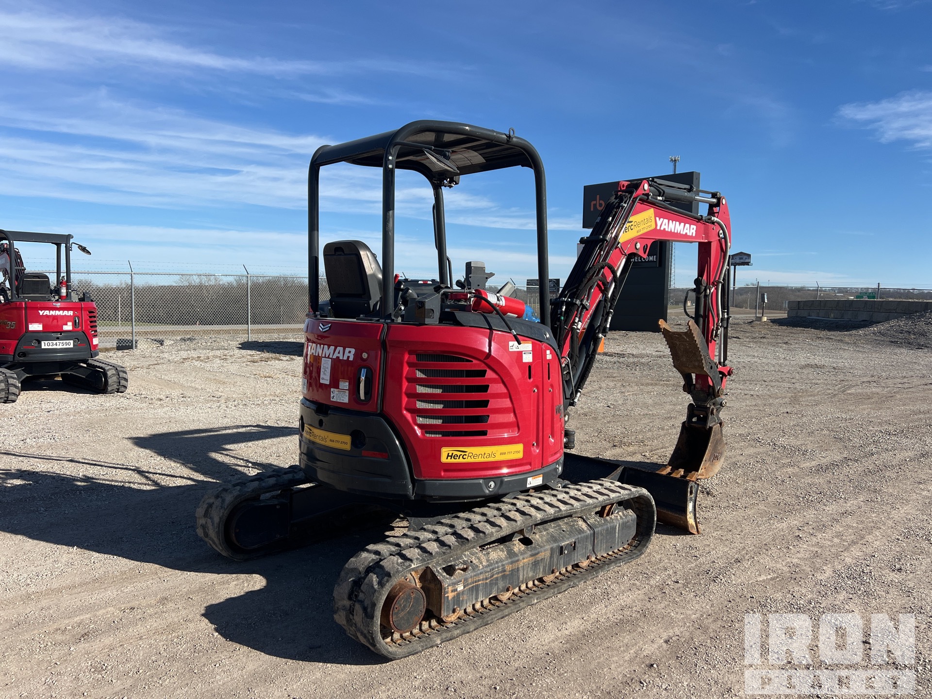 General Appearance with Picture, Right Rear Corner