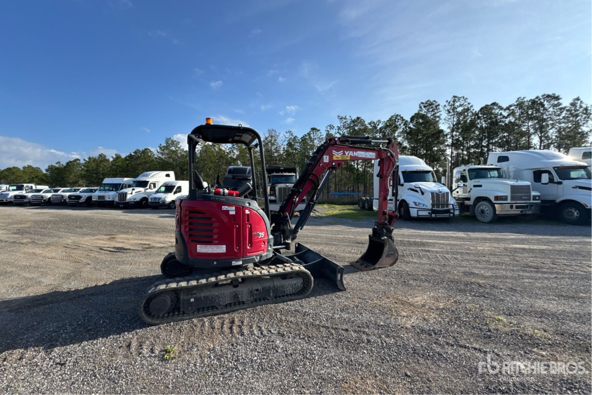 General Appearance with Bild, Ecke hinten rechts