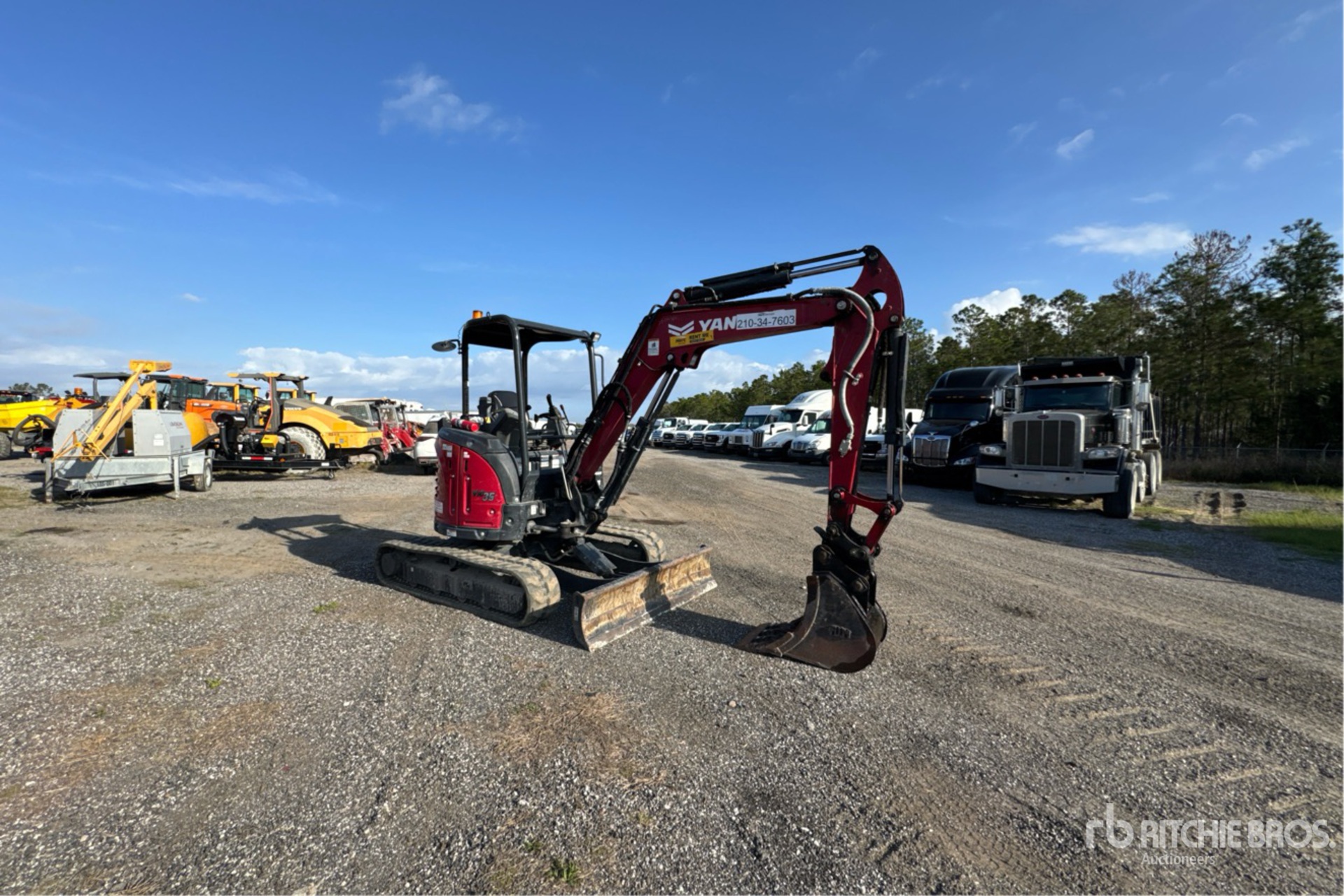 General Appearance with Bild, Ecke vorne rechts