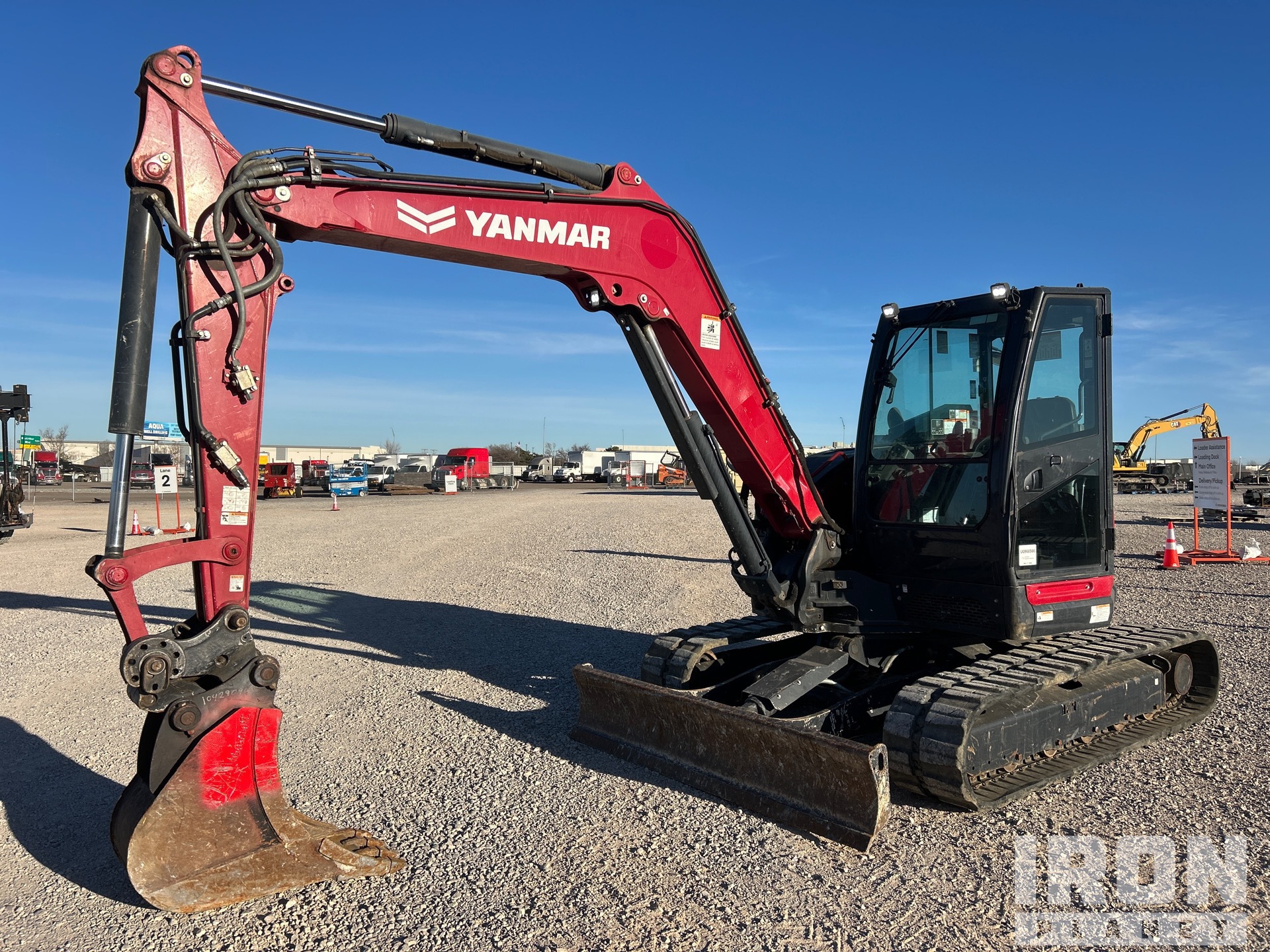 General Appearance with Picture, Left Front Corner