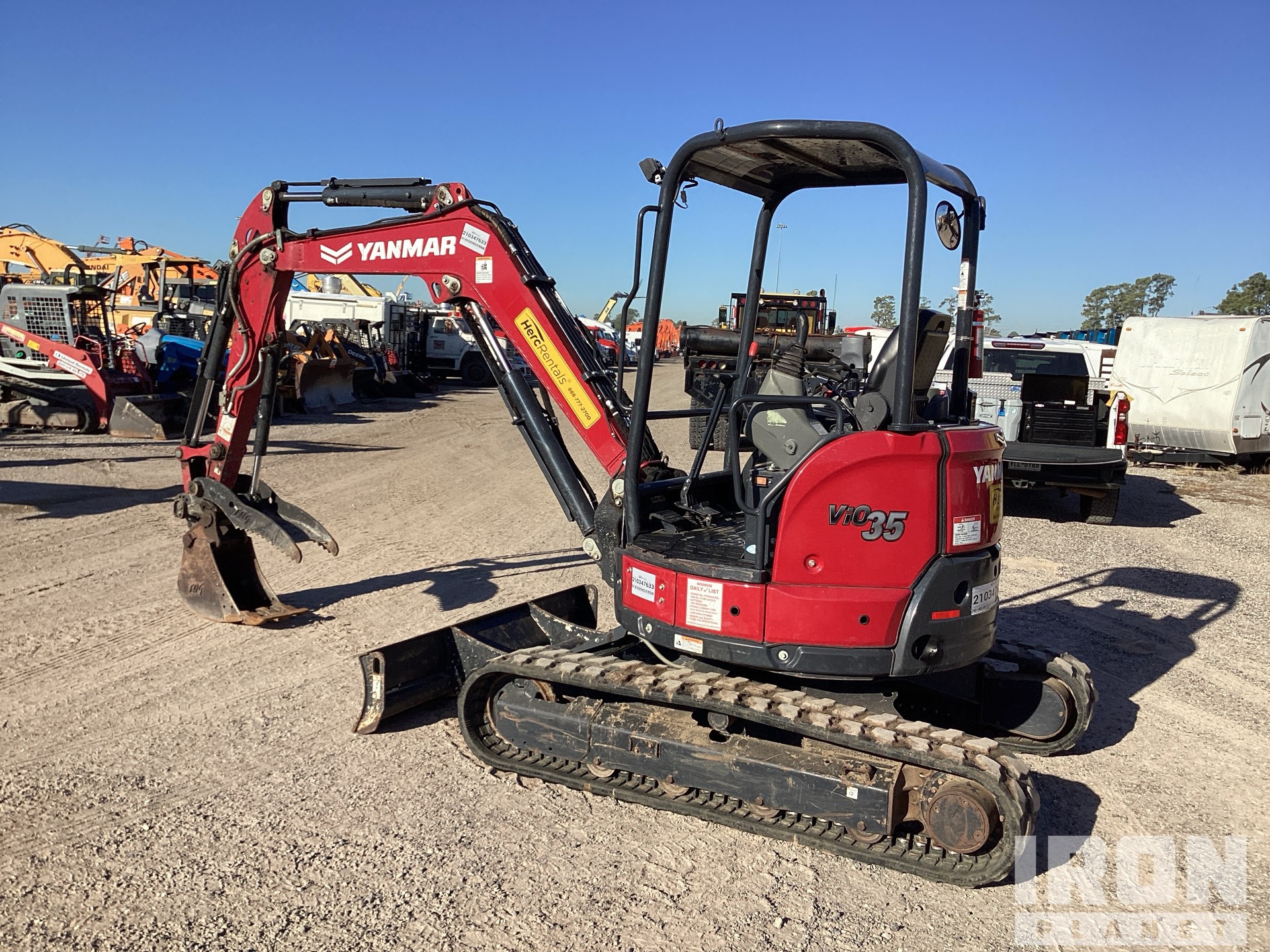 General Appearance with Bild, Ecke hinten links