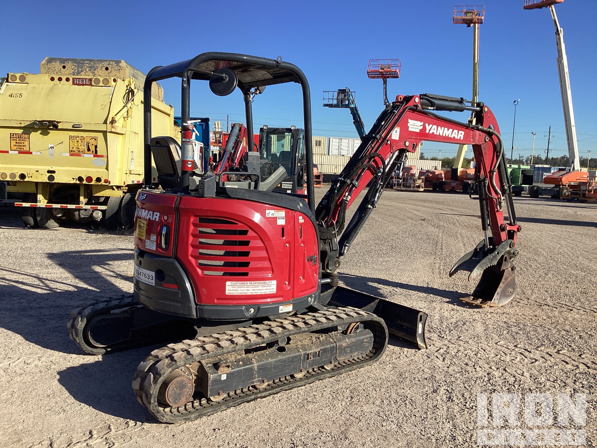 General Appearance with Bild, Ecke hinten rechts