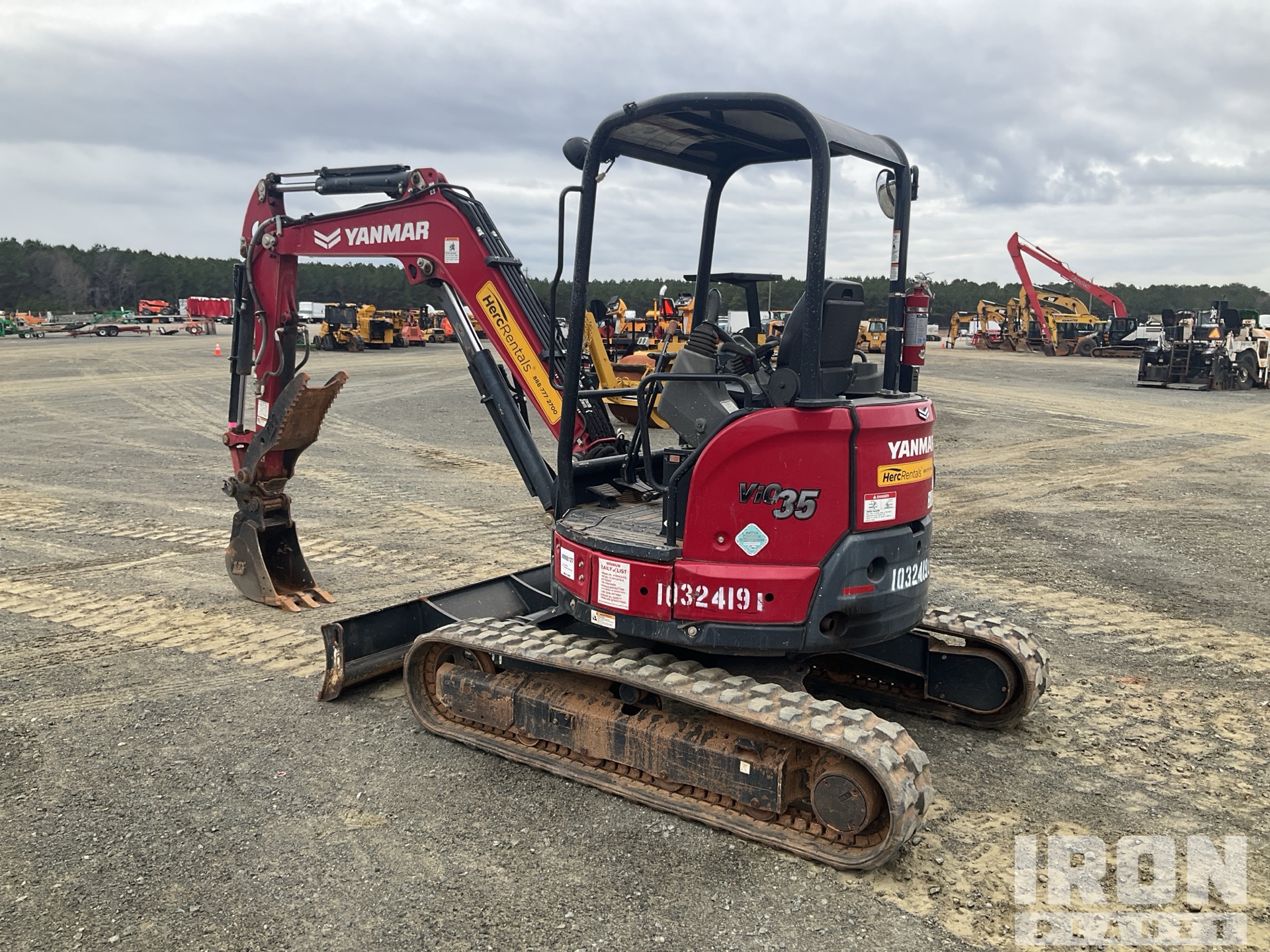 General Appearance with Picture, Left Rear Corner