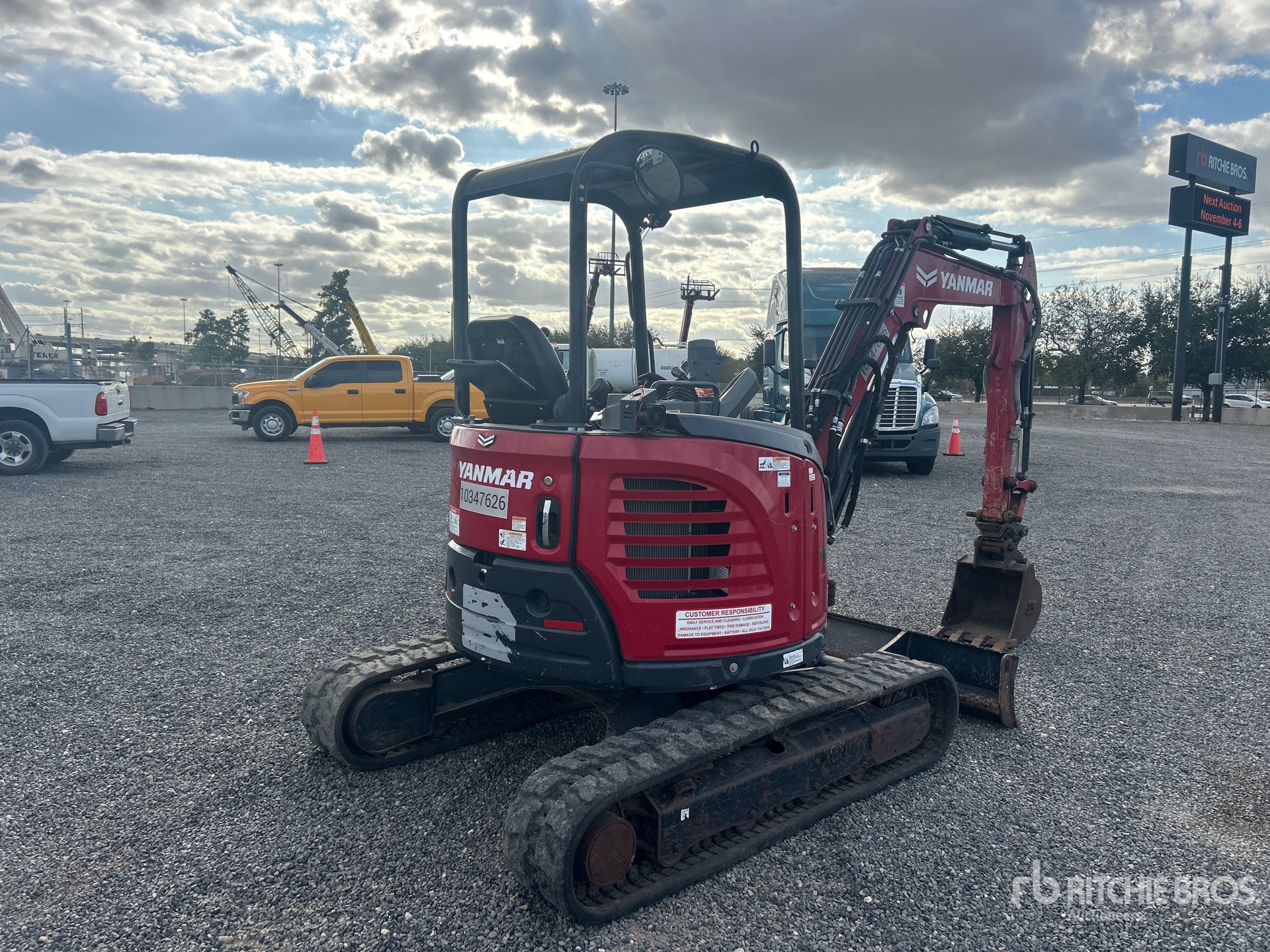 General Appearance with Picture, Right Rear Corner