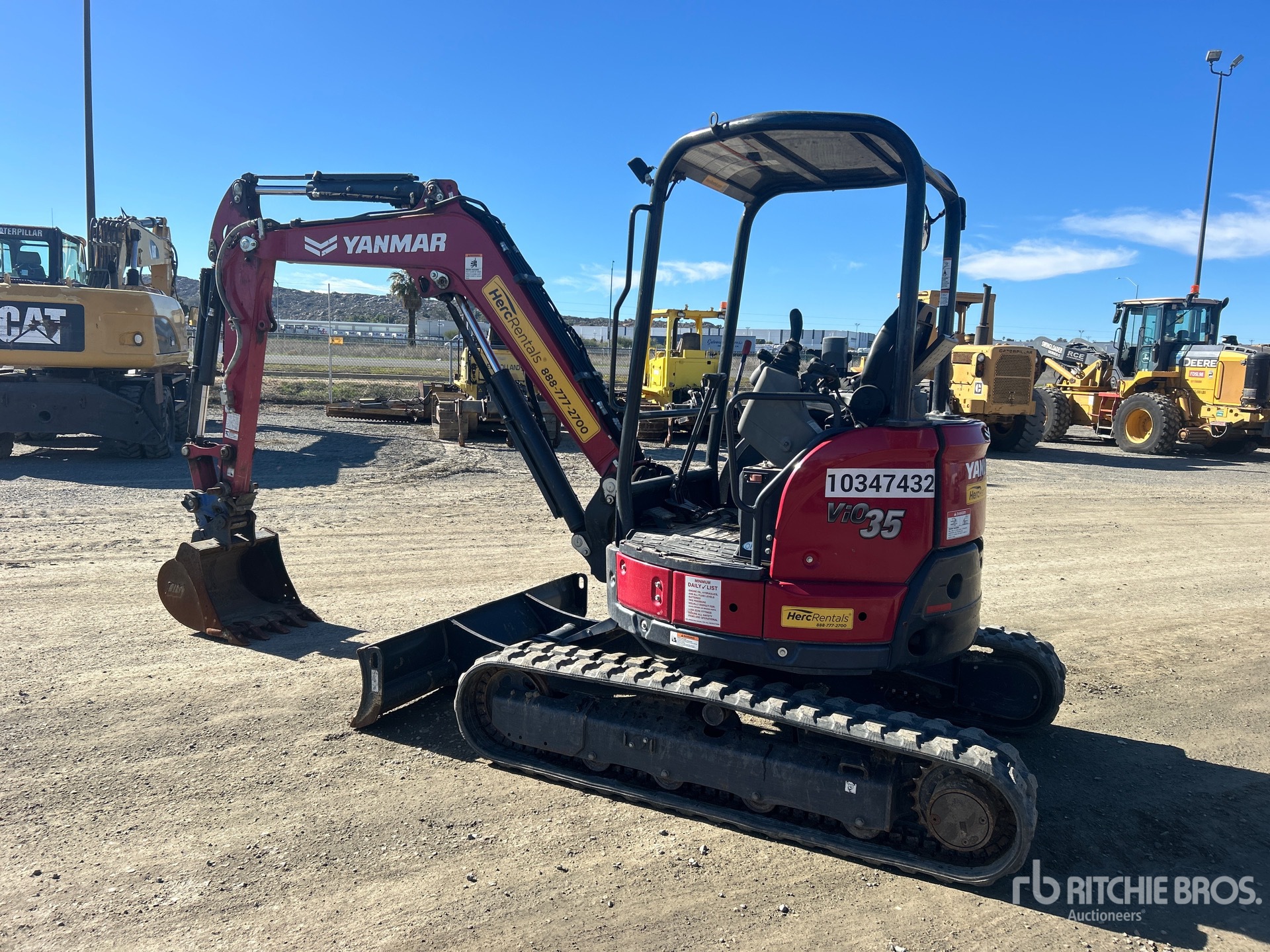 General Appearance with Picture, Left Rear Corner