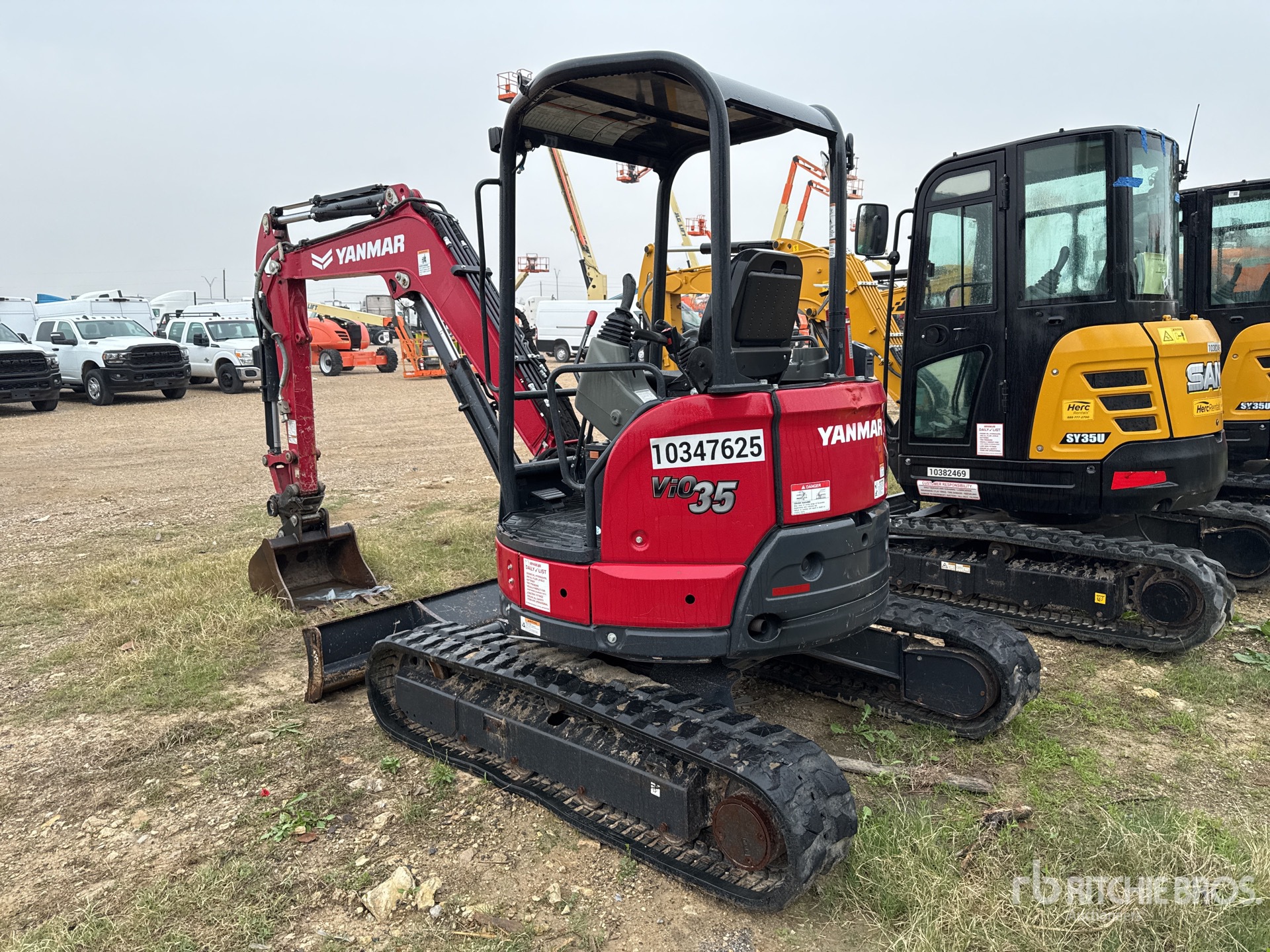 General Appearance with Picture, Left Rear Corner