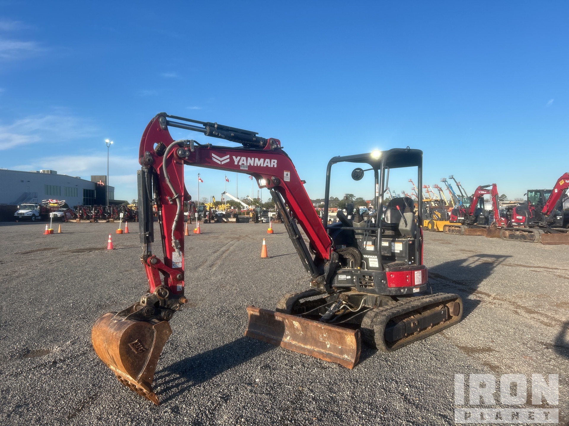 General Appearance with Picture, Left Front Corner