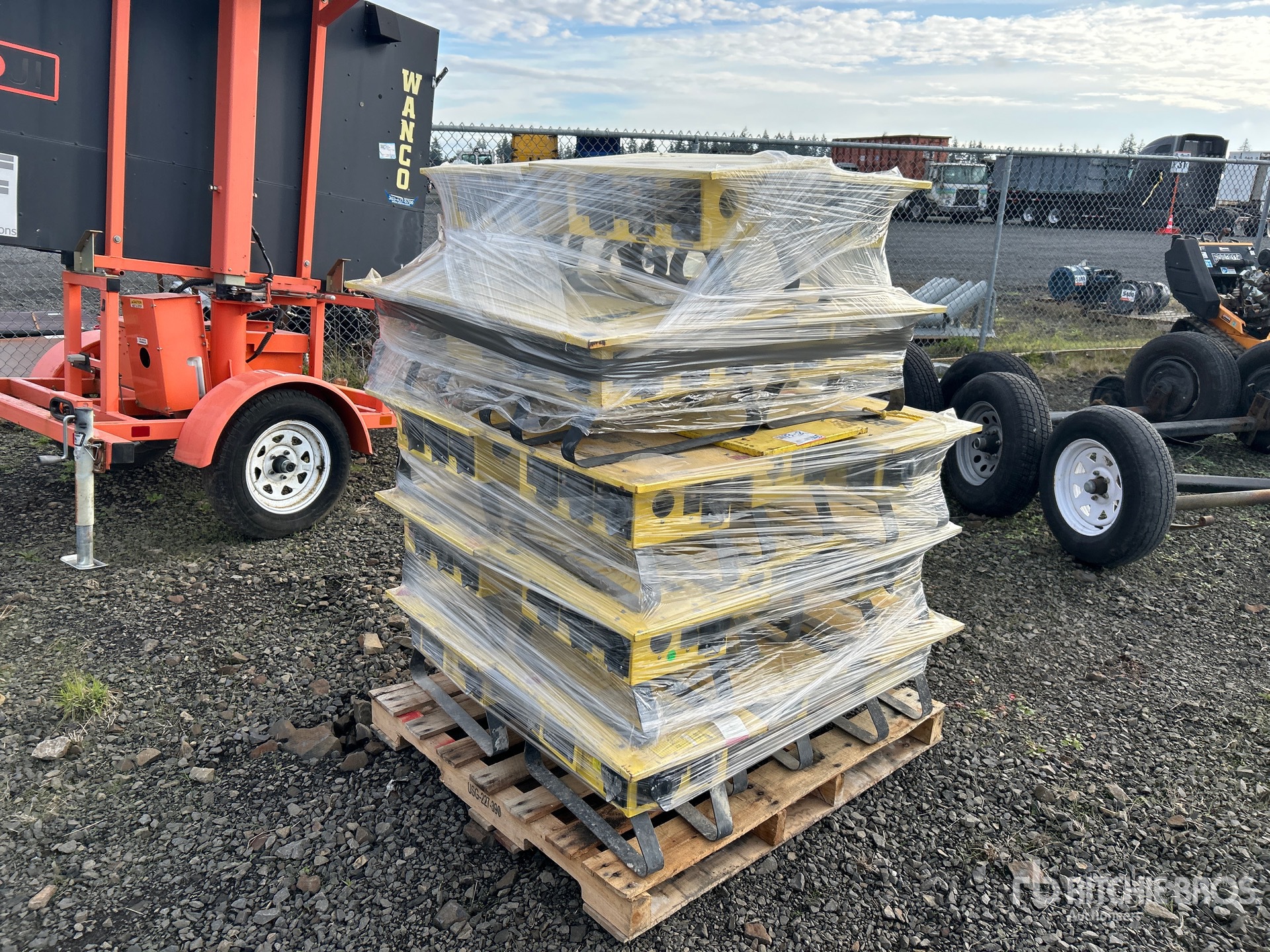 General Appearance with Imagen: esquina delantera derecha