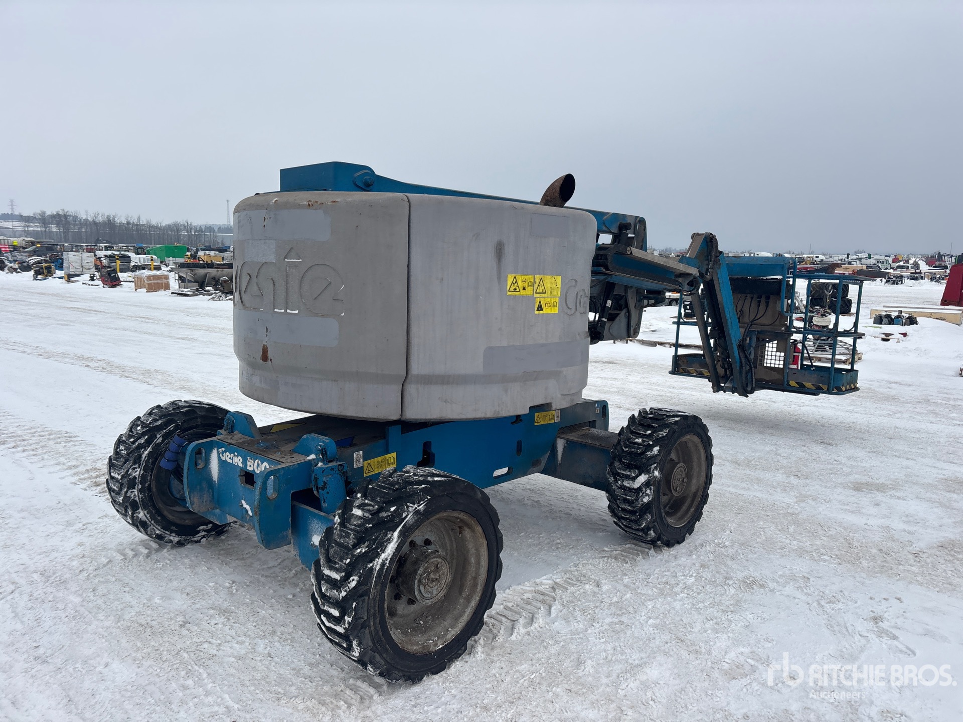 General Appearance with Picture, Right Rear Corner